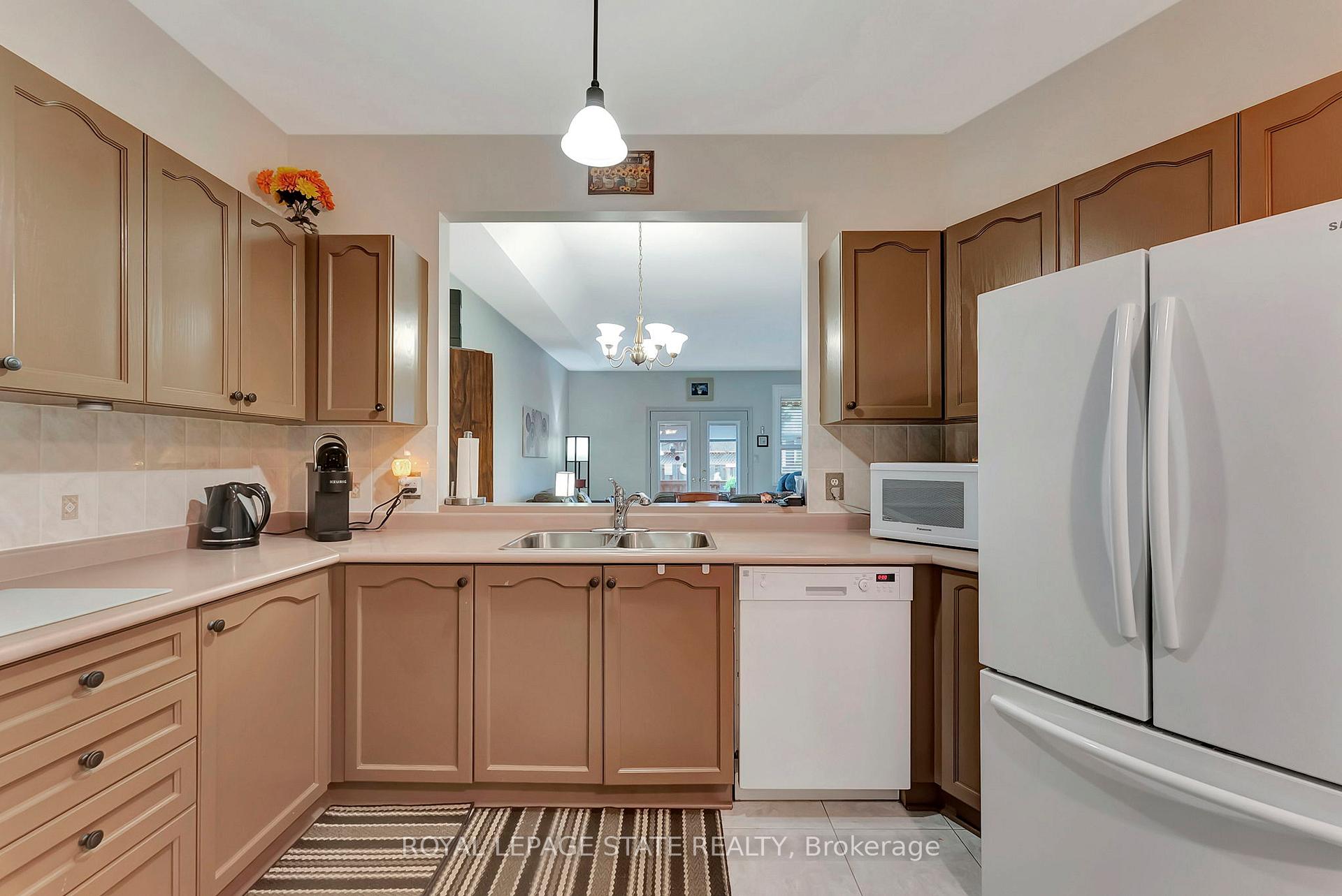Photo 39 of 94 Sandollar Drive, Hamilton, Rural Glanbrook — HOMEH