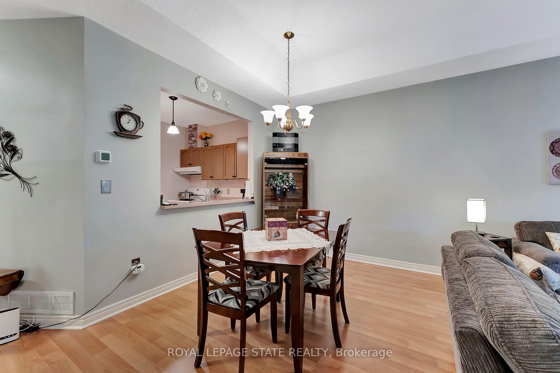 Photo 10 of 94 Sandollar Drive, Hamilton, Rural Glanbrook — HOMEH