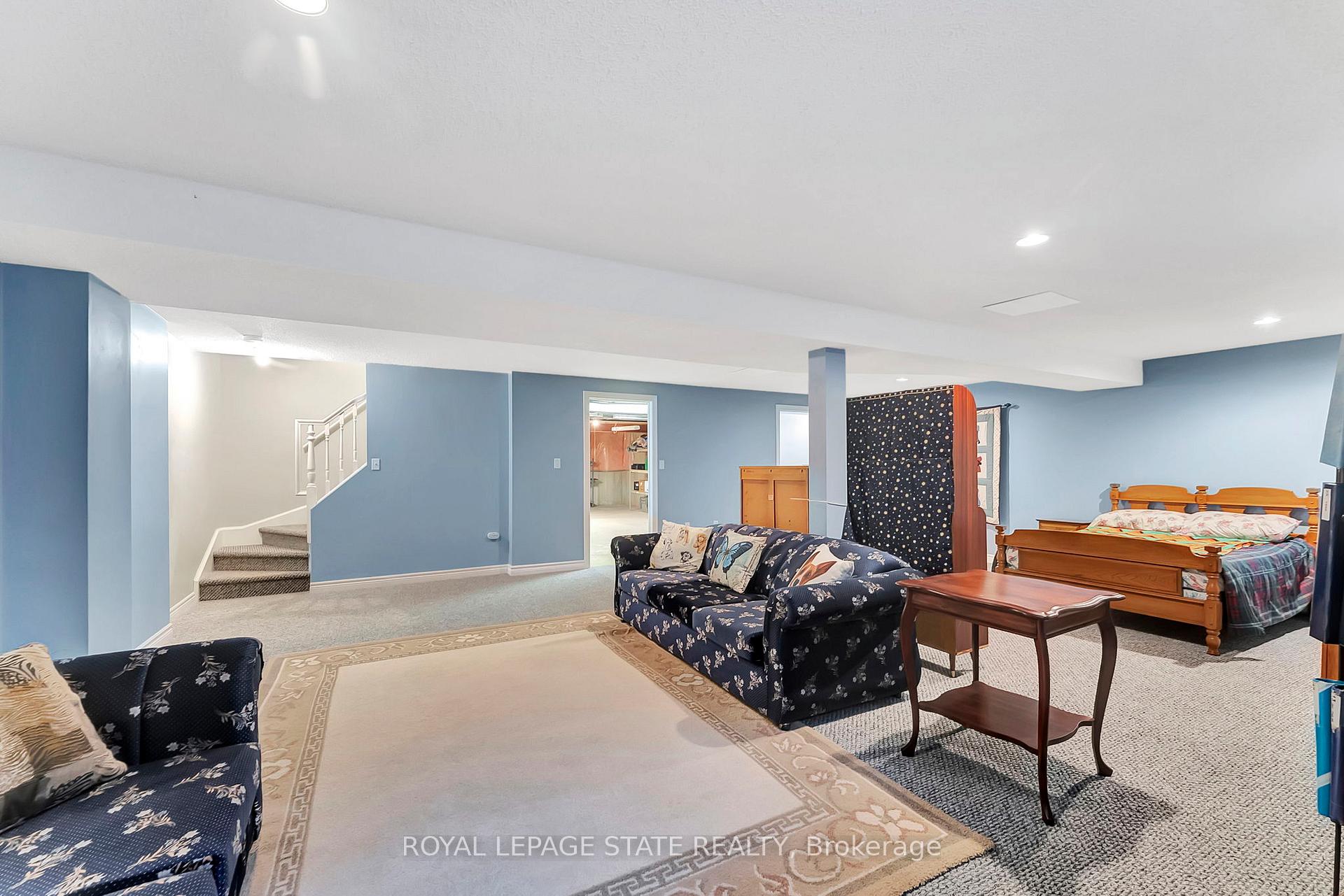 Photo 40 of 94 Sandollar Drive, Hamilton, Rural Glanbrook — HOMEH