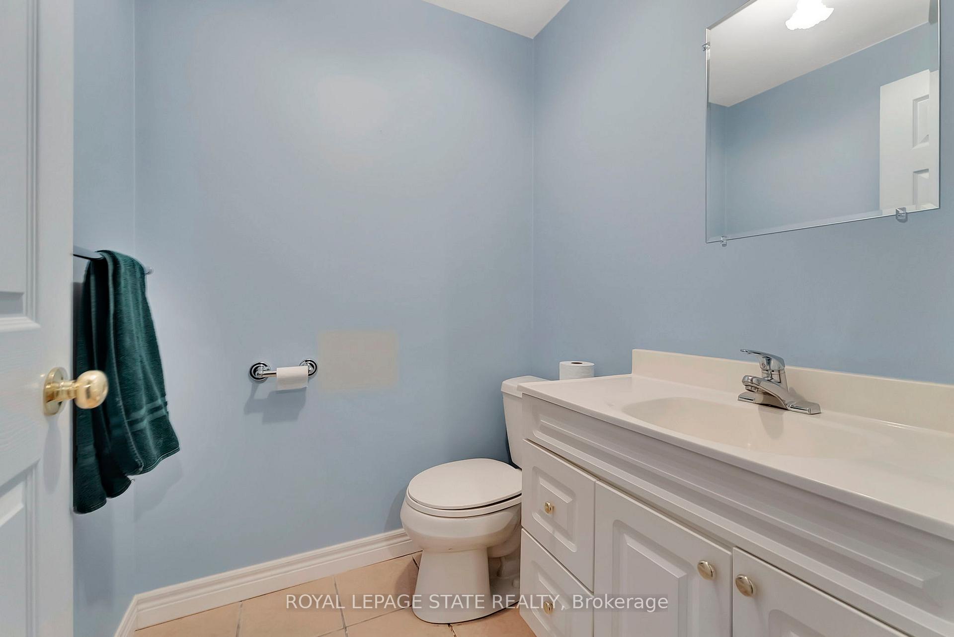 Photo 14 of 94 Sandollar Drive, Hamilton, Rural Glanbrook — HOMEH
