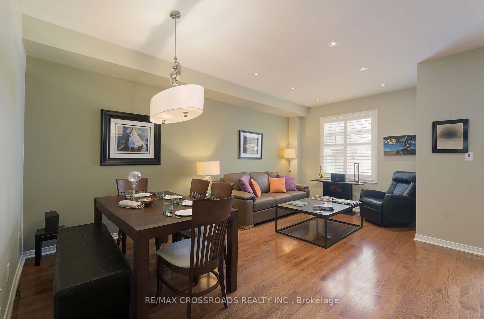 Photo 4 of Unit 37, 1701 Finch Avenue, Pickering, Village East — HOMEH