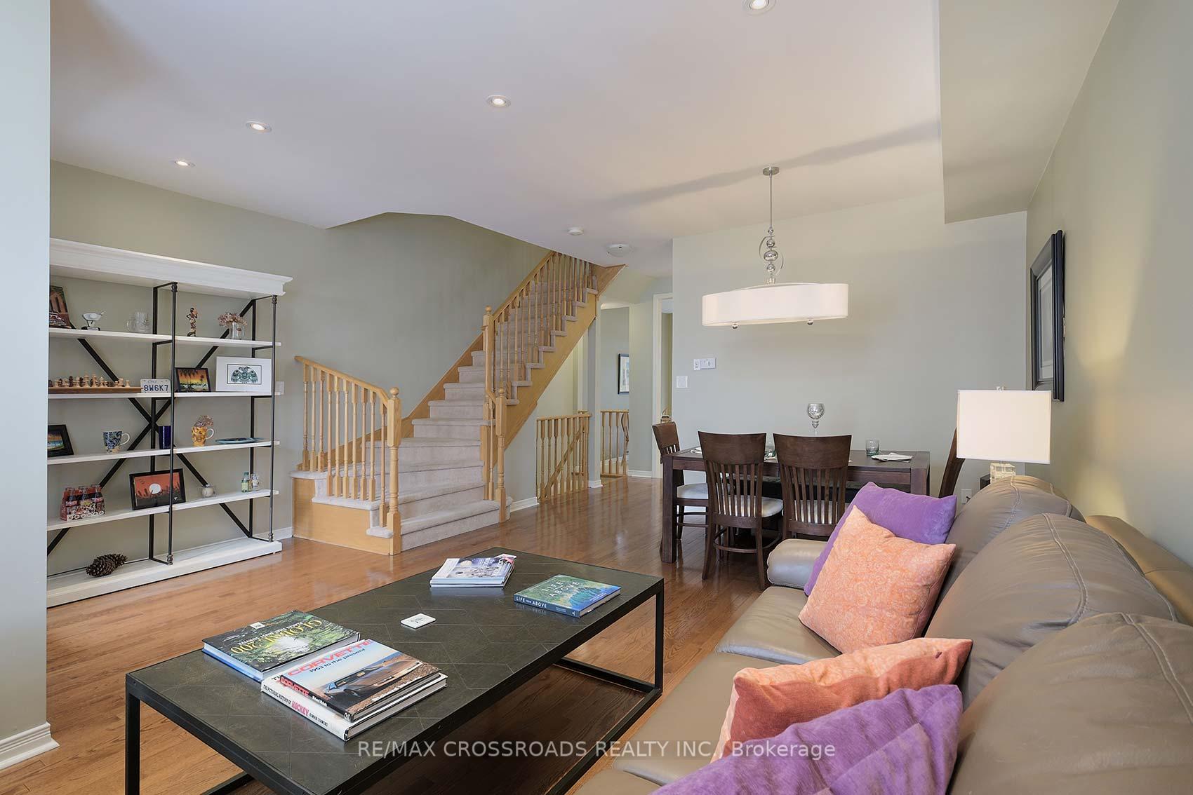 Photo 15 of Unit 37, 1701 Finch Avenue, Pickering, Village East — HOMEH