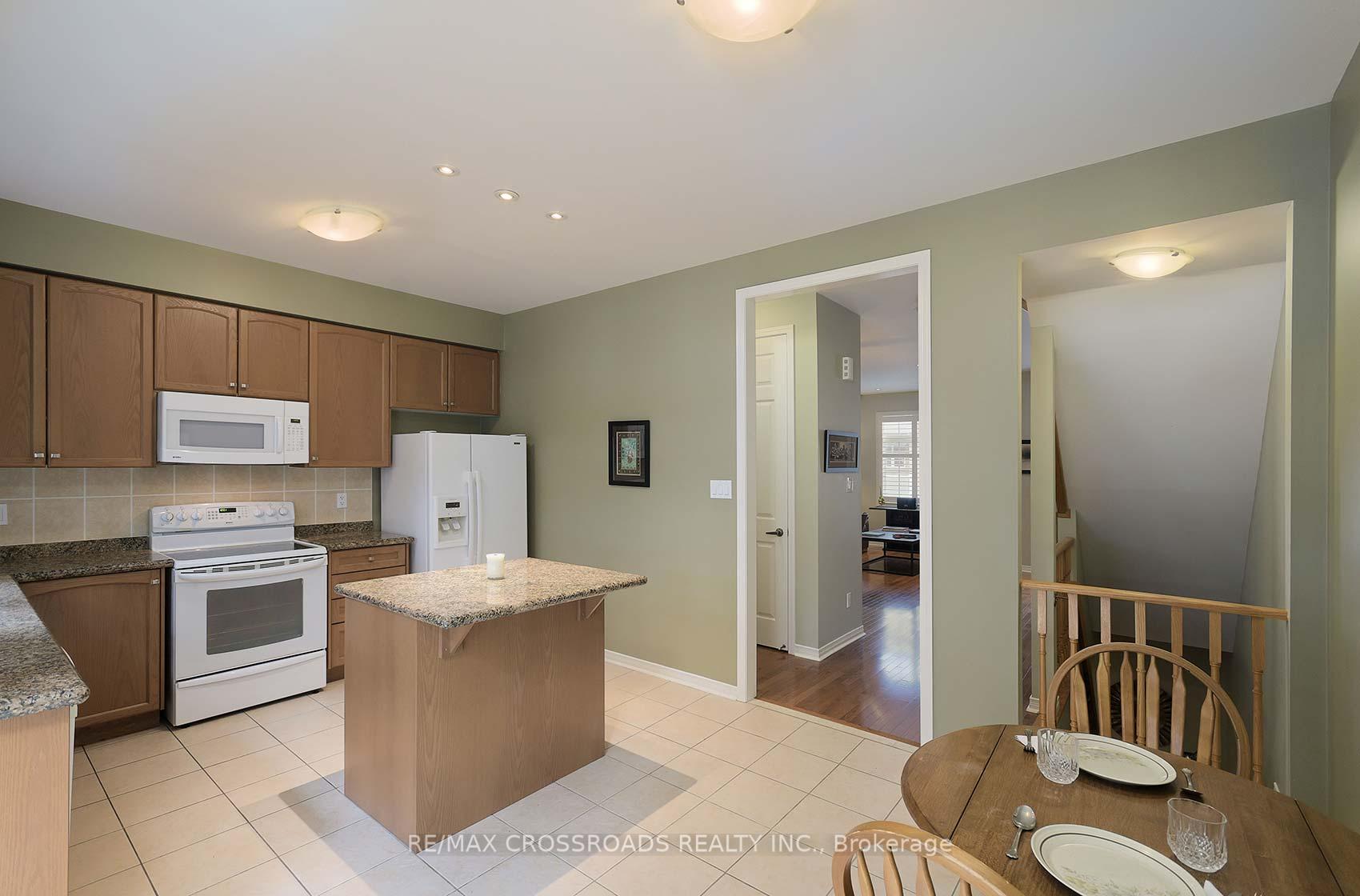Photo 37 of Unit 37, 1701 Finch Avenue, Pickering, Village East — HOMEH