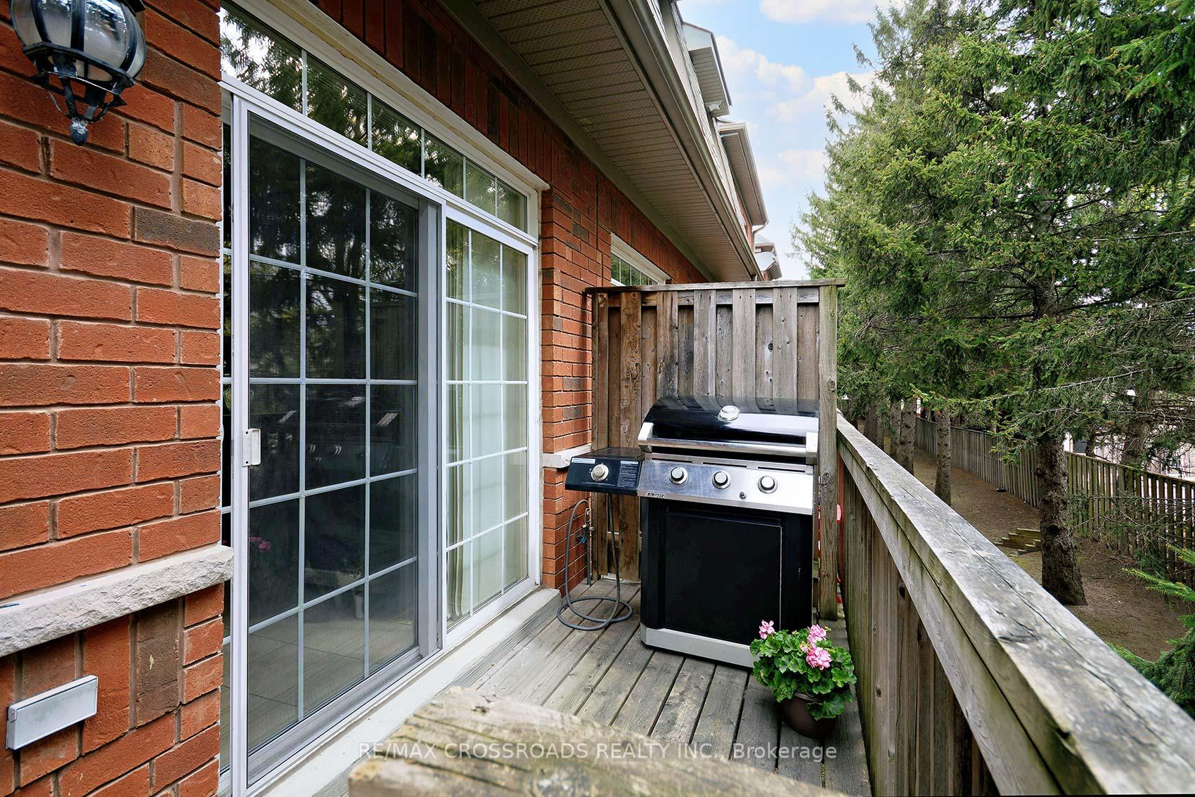 Photo 11 of Unit 37, 1701 Finch Avenue, Pickering, Village East — HOMEH