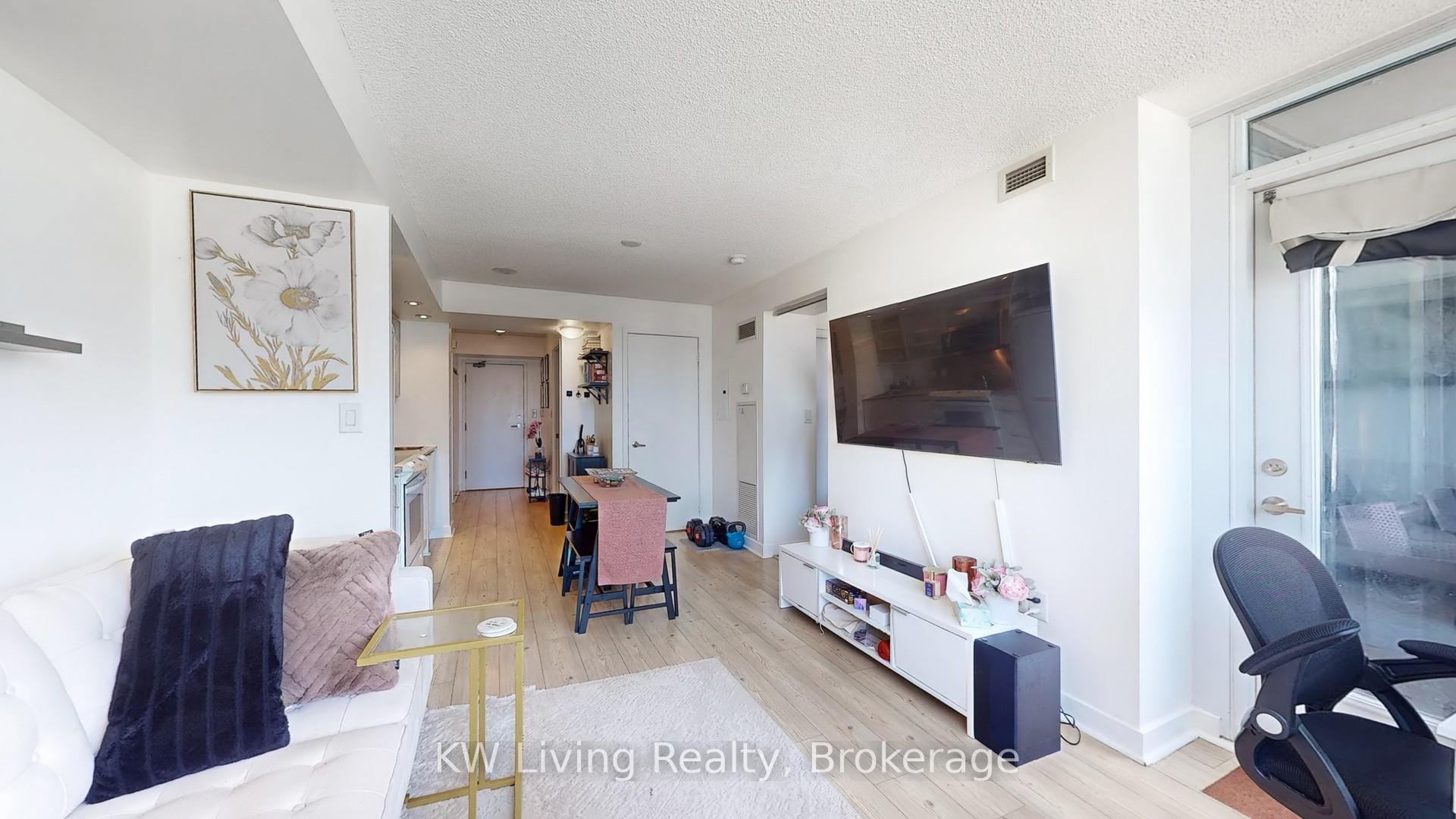 Photo 5 of Unit 1701, 25 Telegram Mews, Toronto, Waterfront Communities — HOMEH