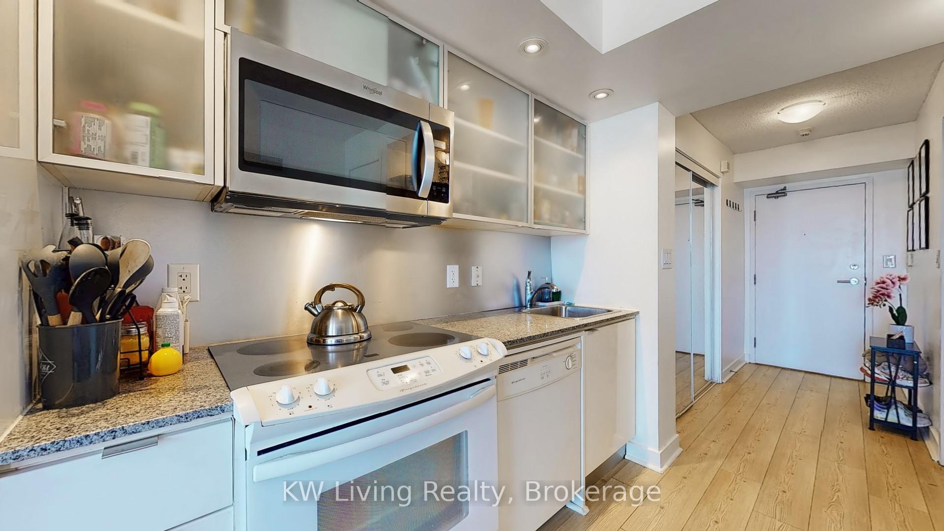 Photo 9 of Unit 1701, 25 Telegram Mews, Toronto, Waterfront Communities — HOMEH