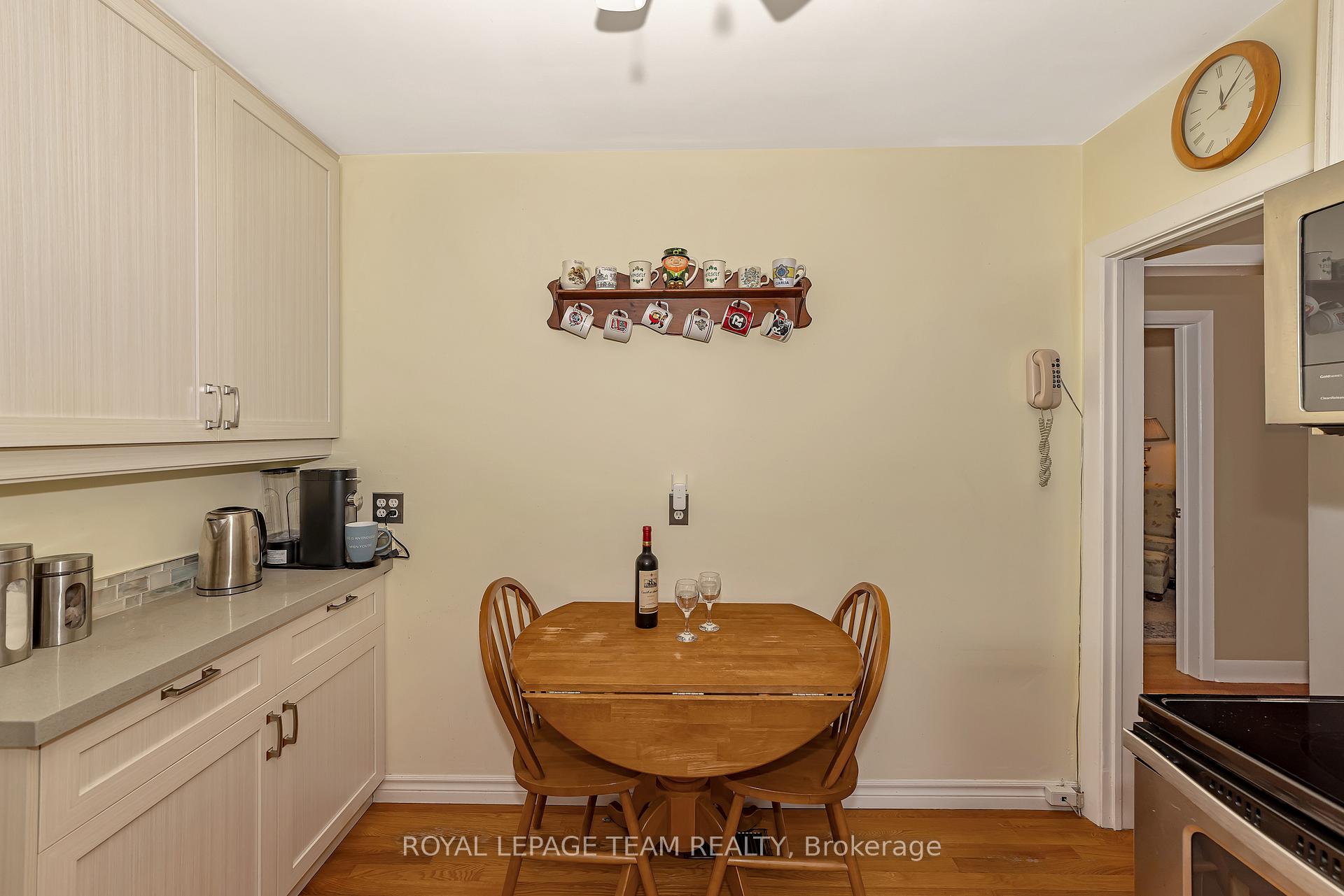 Photo 16 of 1830 Kerr Avenue, Ottawa, McKellar Heights — HOMEH