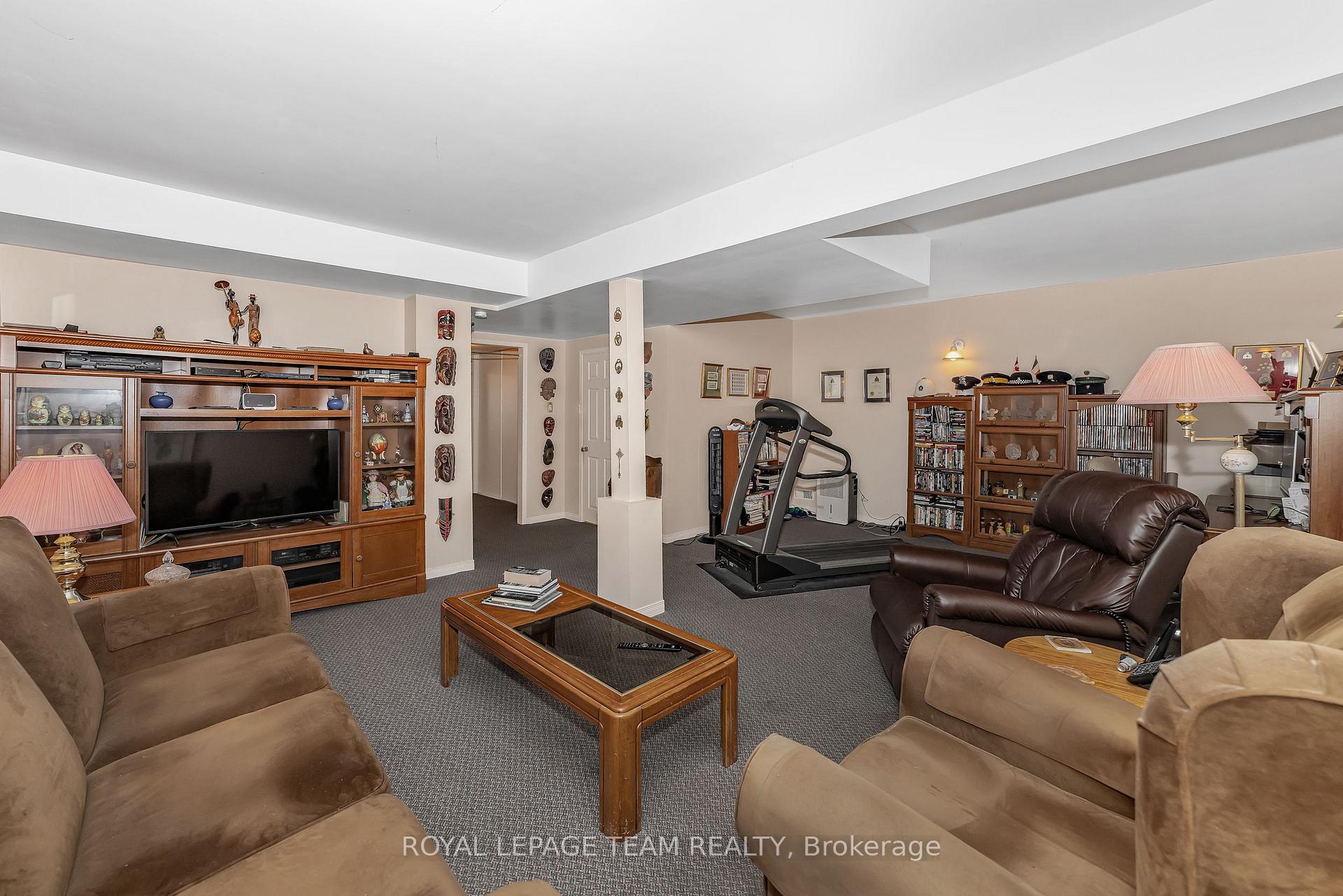 Photo 24 of 1830 Kerr Avenue, Ottawa, McKellar Heights — HOMEH