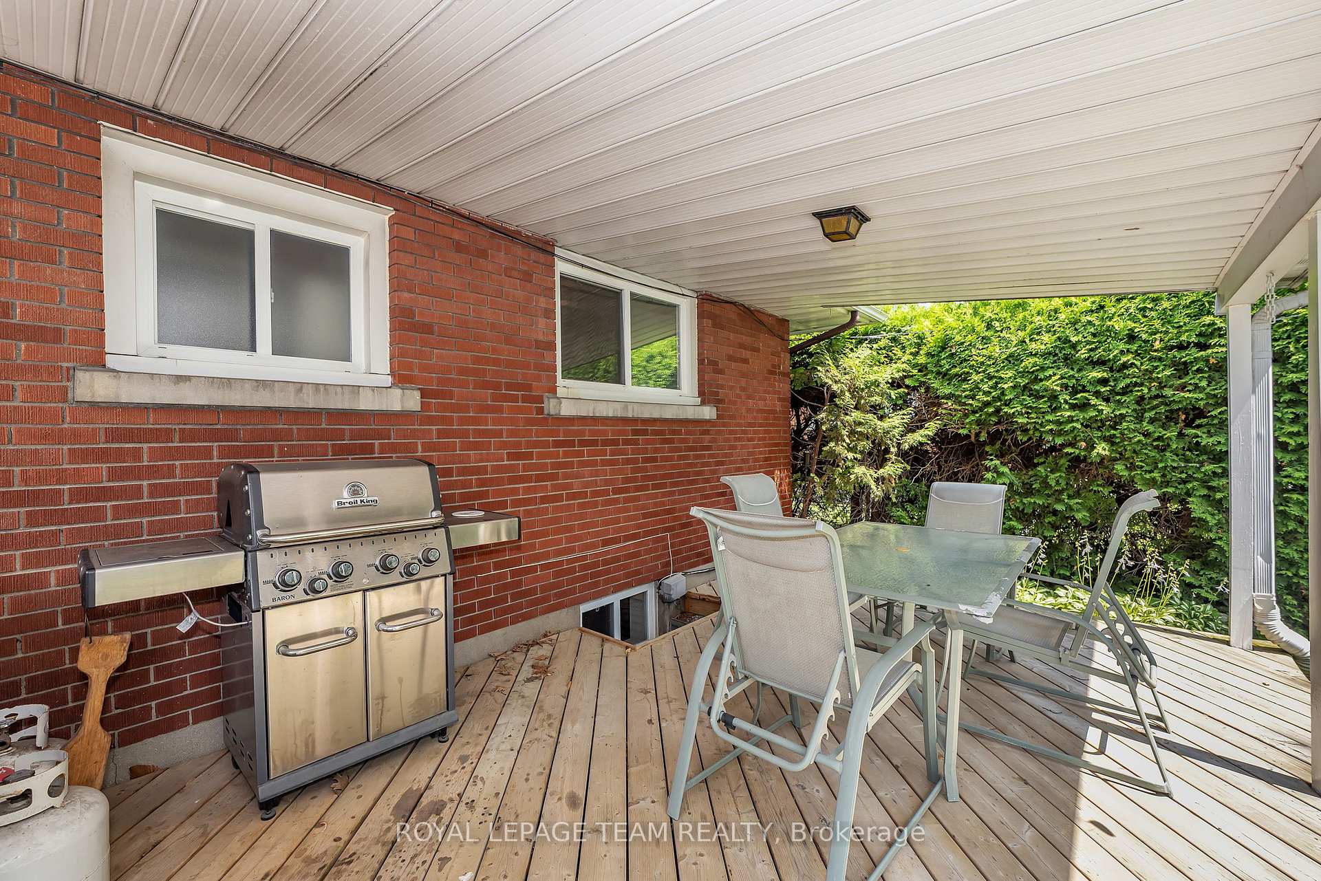 Photo 29 of 1830 Kerr Avenue, Ottawa, McKellar Heights — HOMEH