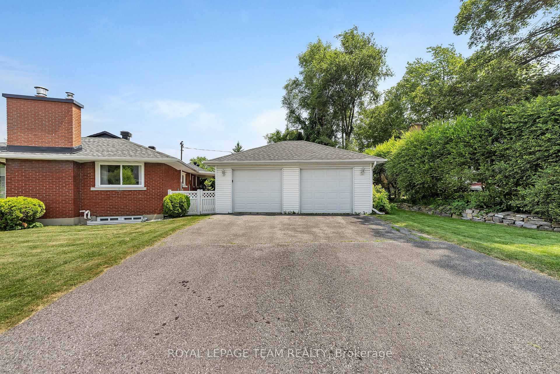 Photo 32 of 1830 Kerr Avenue, Ottawa, McKellar Heights — HOMEH
