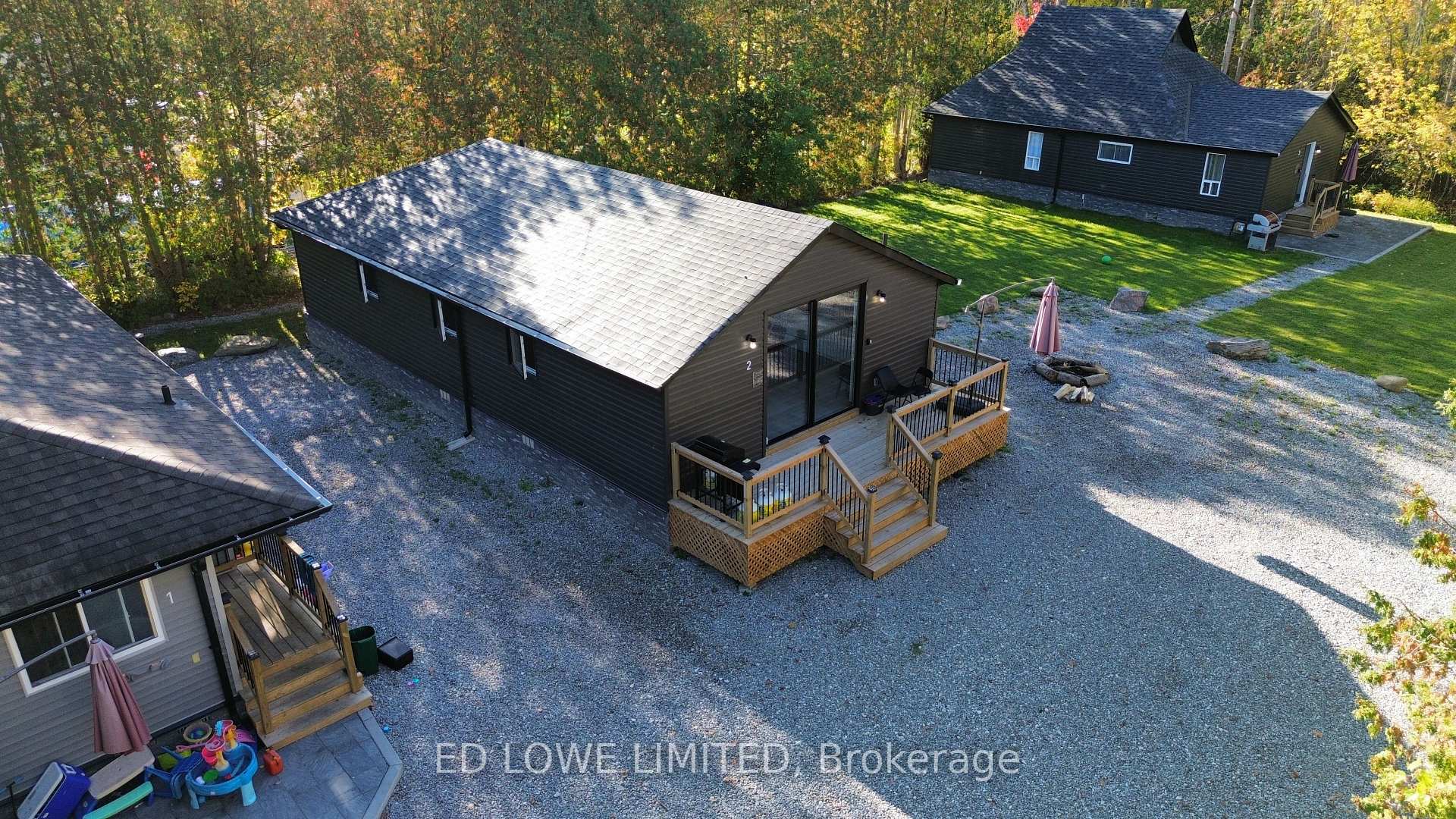 Photo 9 of 1020 Cumberland Street, Innisfil, Lefroy — HOMEH