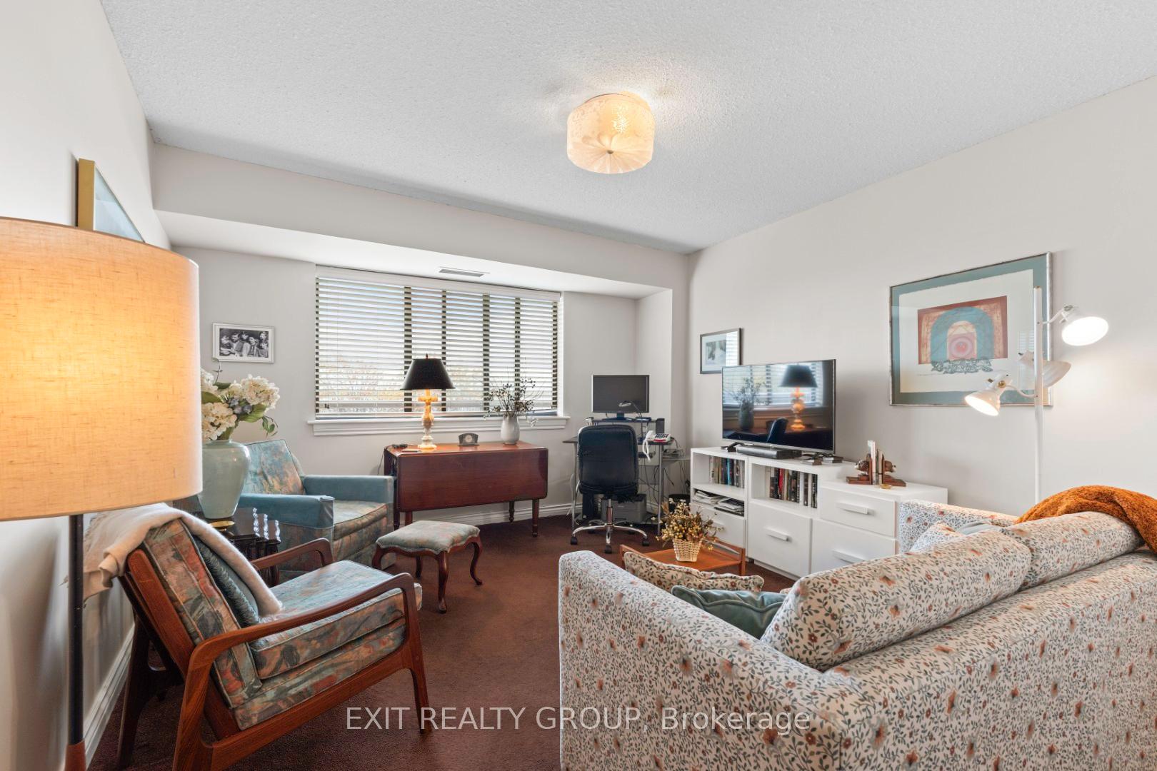 Photo 9 of Unit 302, 2 South Front Street, Belleville — HOMEH