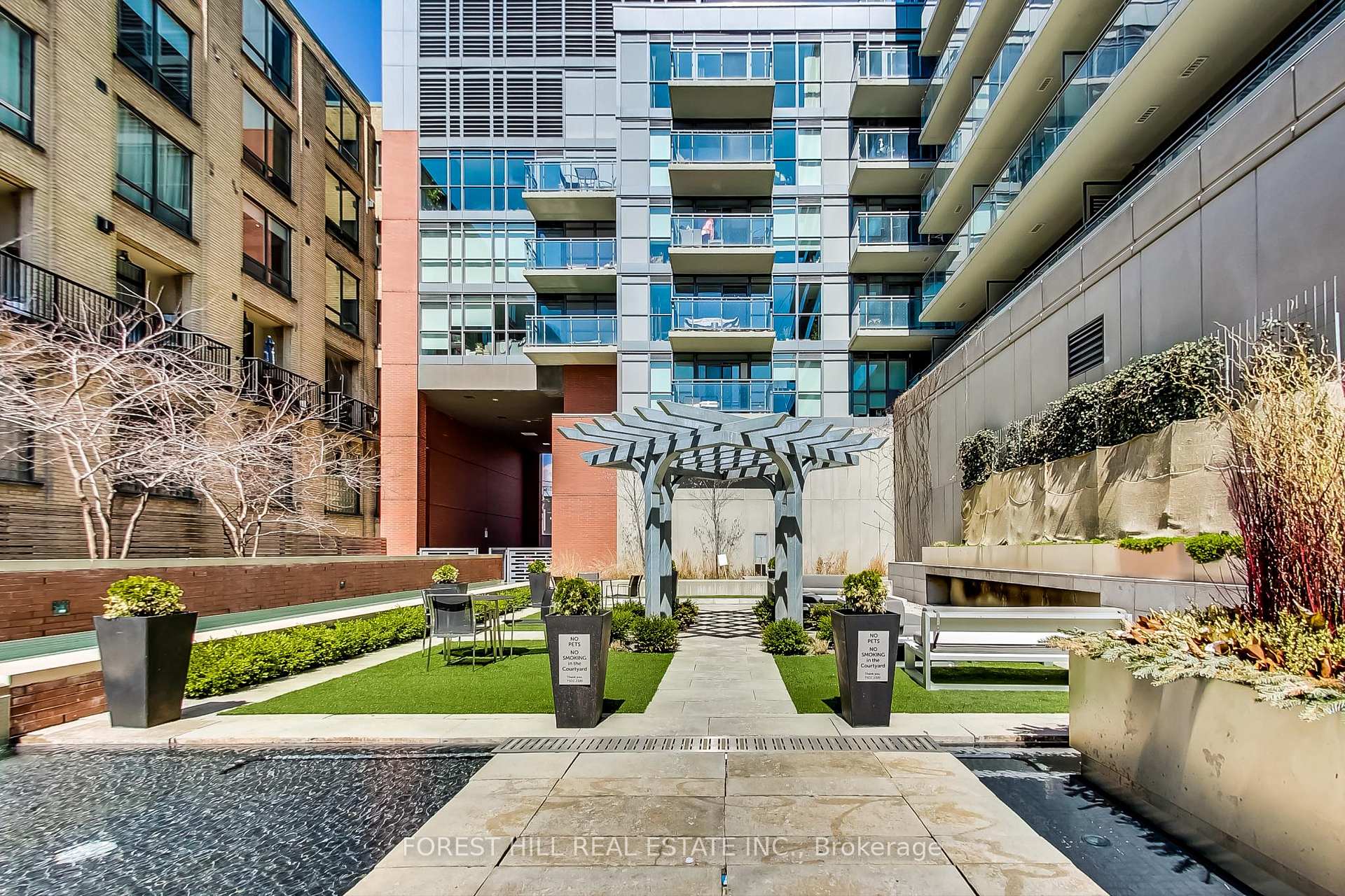 Photo 16 of Unit 419, 775 King Street W, Toronto, Niagara — HOMEH