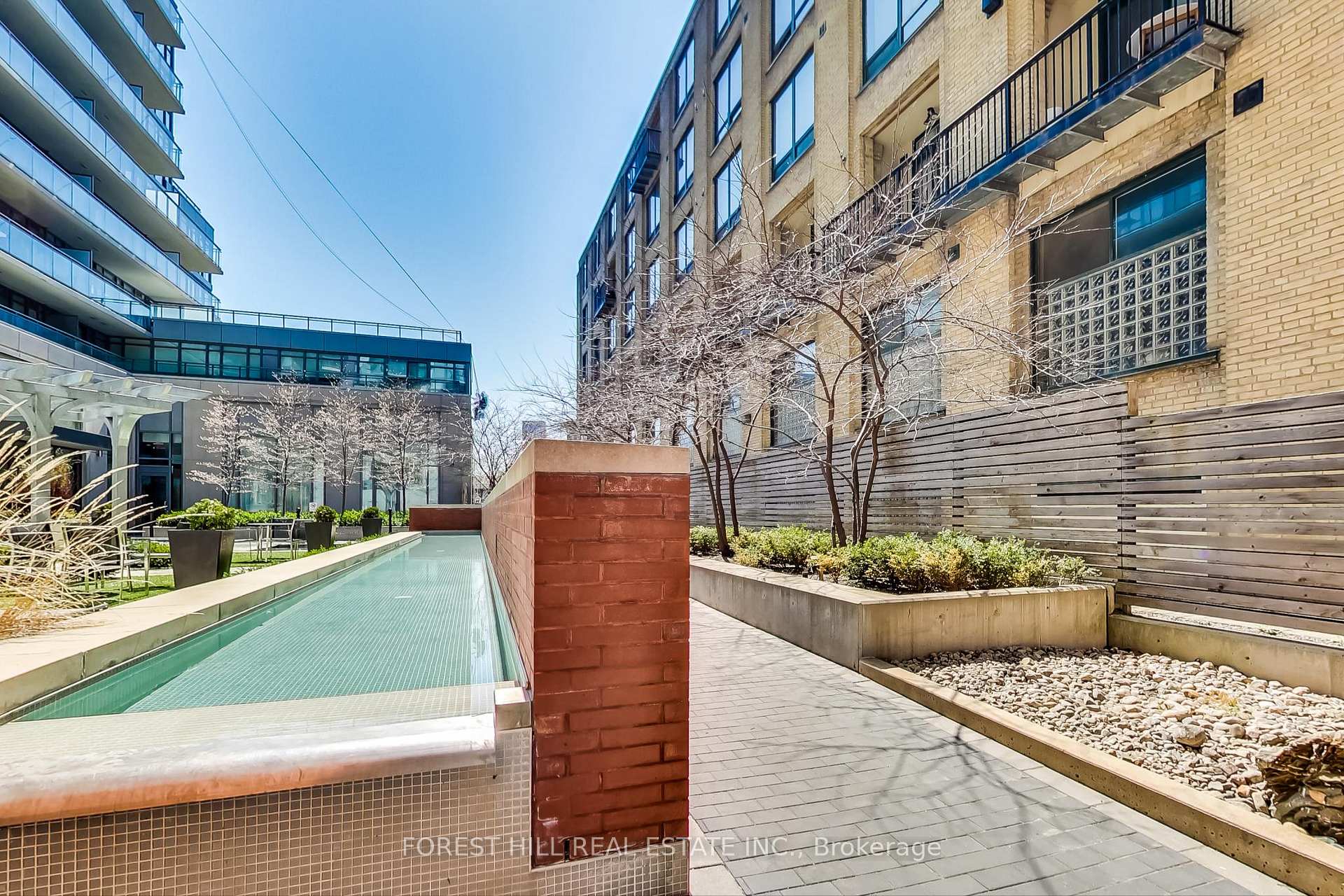 Photo 4 of Unit 419, 775 King Street W, Toronto, Niagara — HOMEH