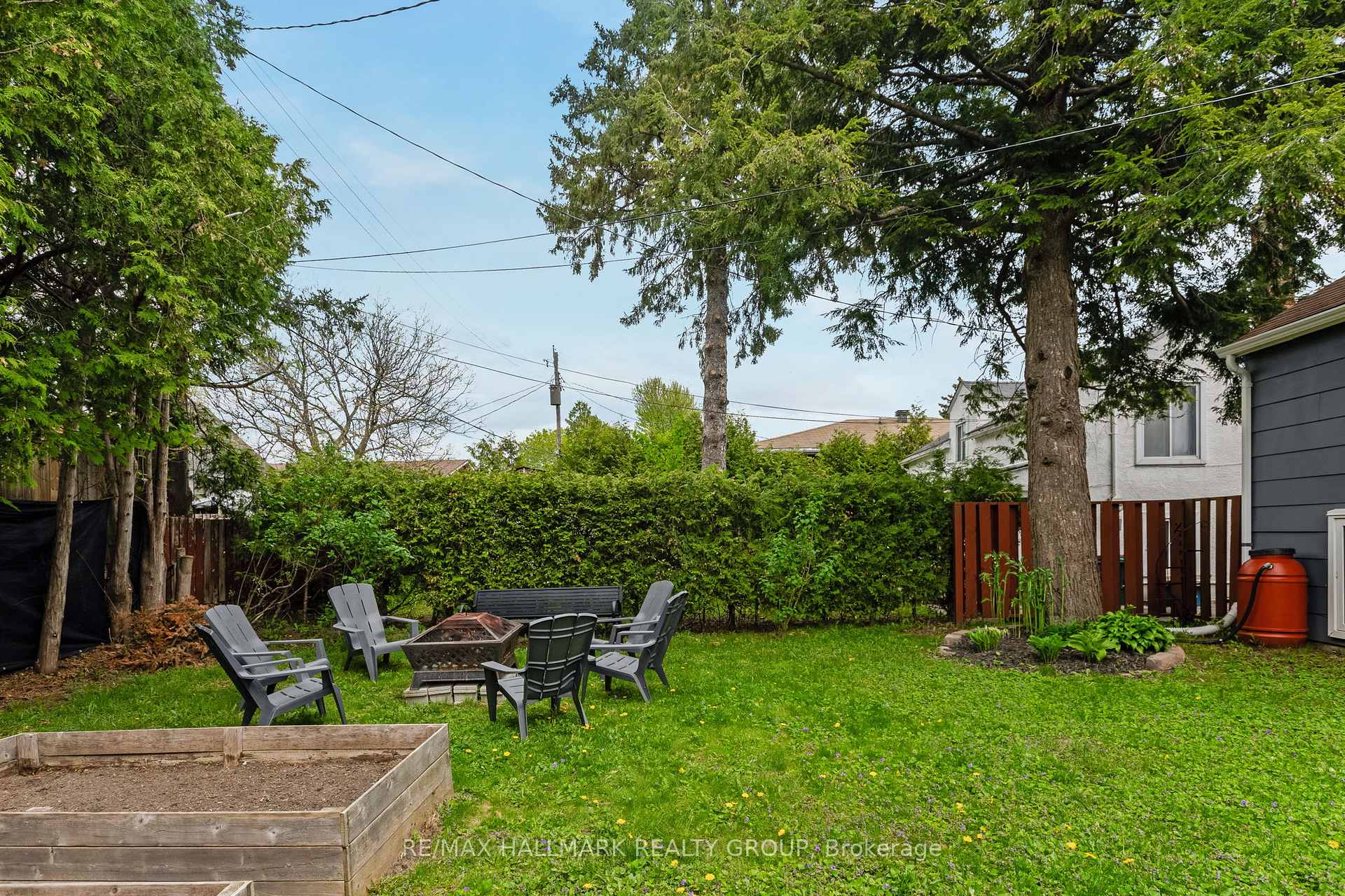 Photo 39 of 1225 Foxbar Avenue, Ottawa, Ellwood — HOMEH