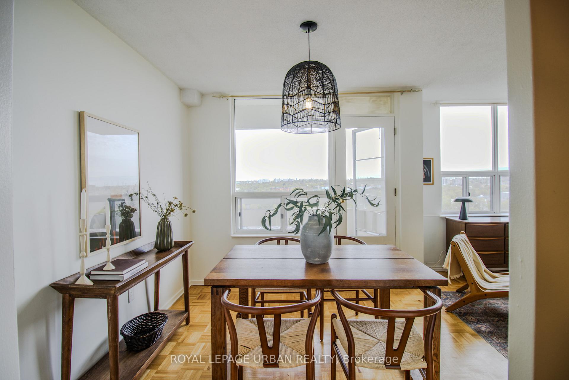 Photo 7 of Unit PH10, 20 Edgecliff Golfway, Toronto, Flemingdon Park — HOMEH