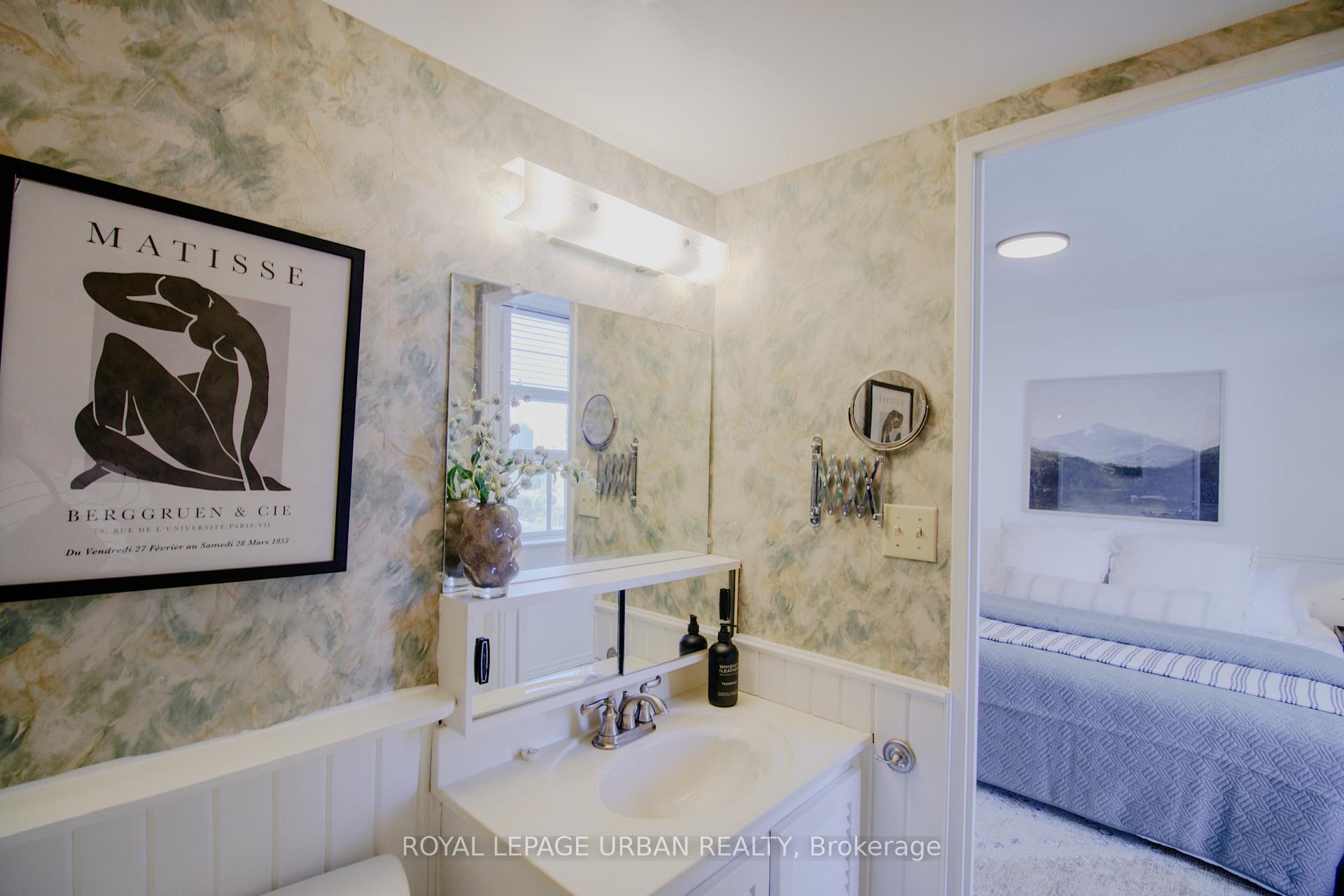Photo 29 of Unit PH10, 20 Edgecliff Golfway, Toronto, Flemingdon Park — HOMEH