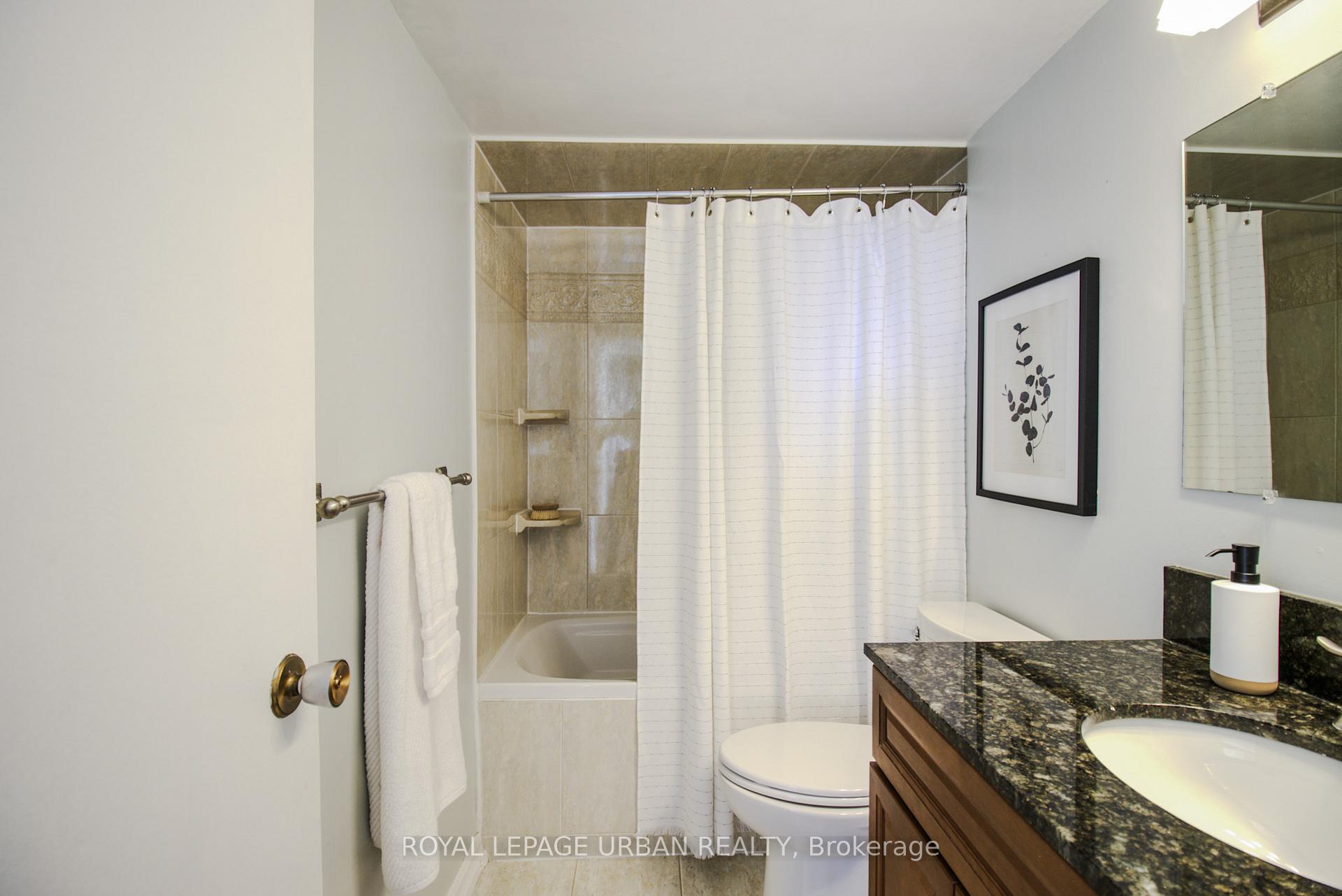 Photo 35 of Unit PH10, 20 Edgecliff Golfway, Toronto, Flemingdon Park — HOMEH