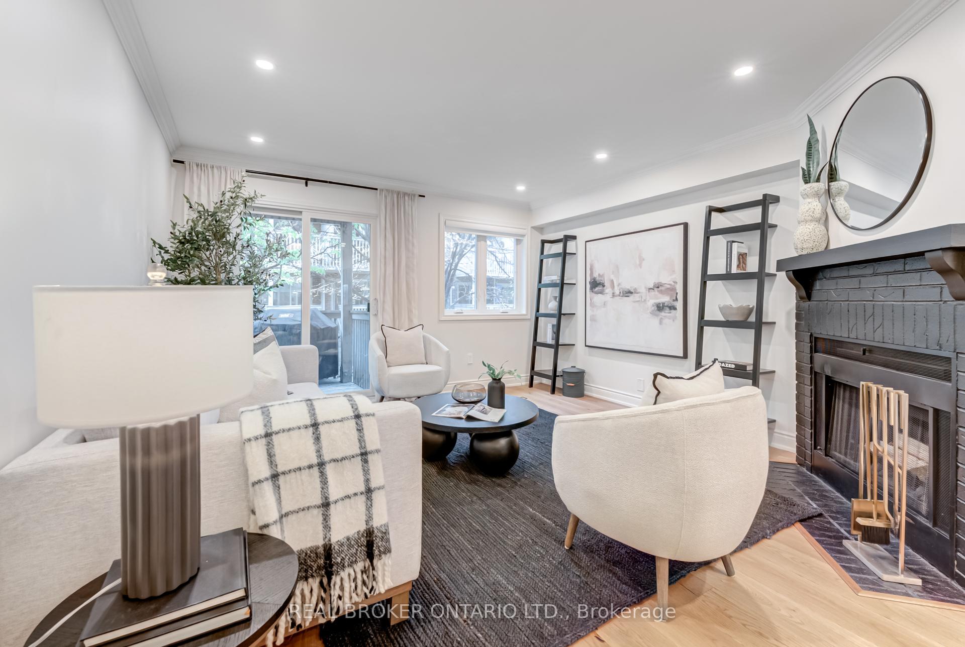 Photo 5 of Unit A, 42 Shank Street, Toronto, Niagara — HOMEH
