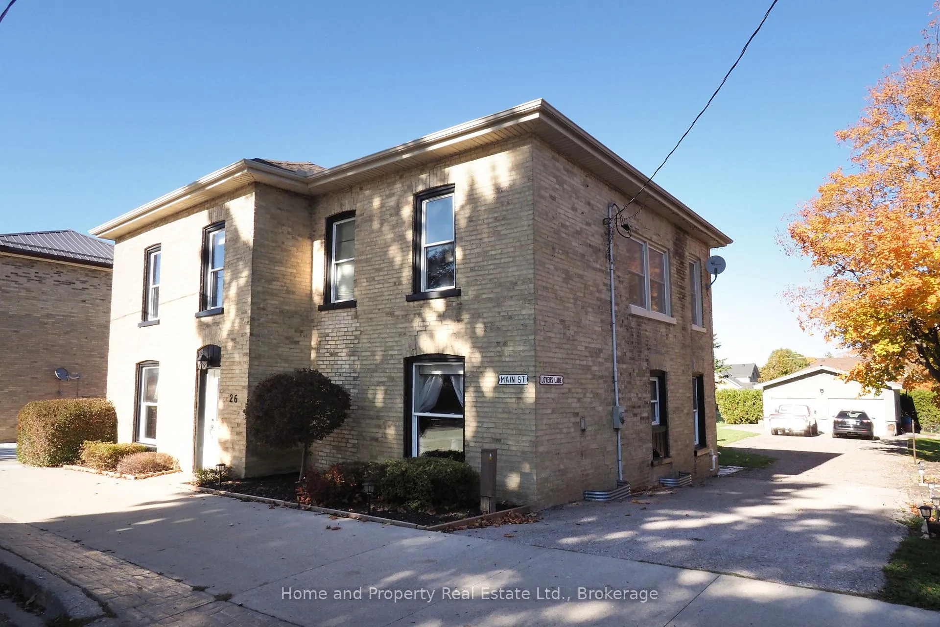 Photo 3 of 26 Main Street E, Mapleton, Rural Mapleton — HOMEH