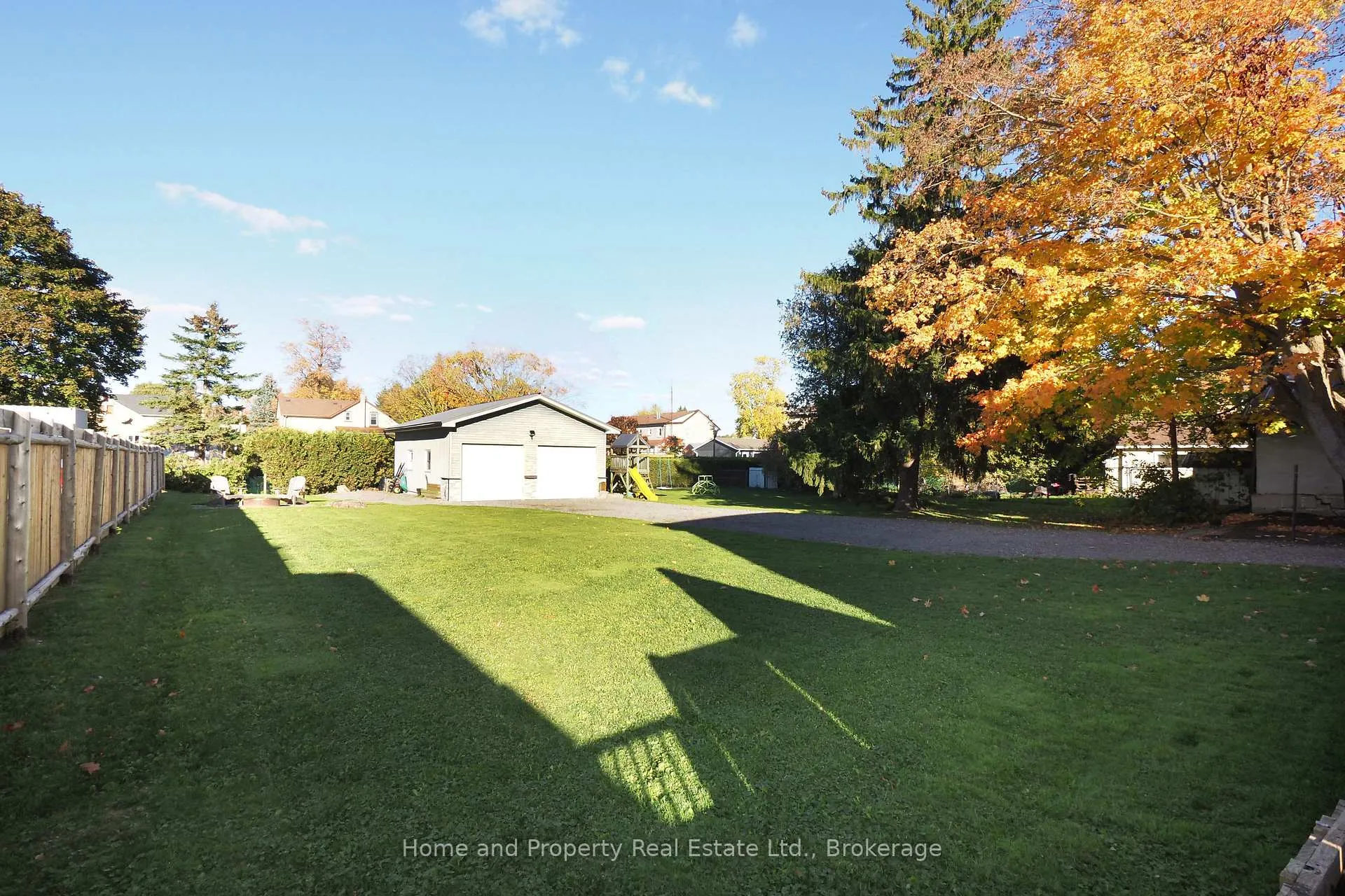 Photo 11 of 26 Main Street E, Mapleton, Rural Mapleton — HOMEH