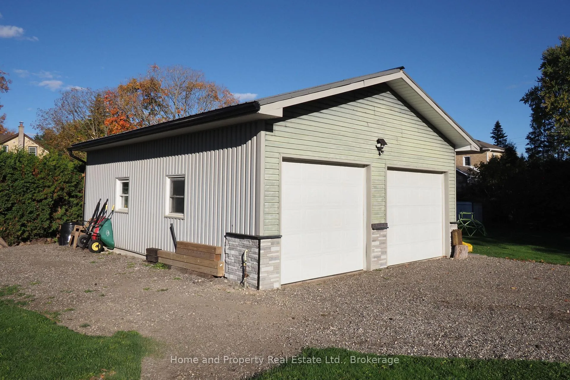 Photo 12 of 26 Main Street E, Mapleton, Rural Mapleton — HOMEH
