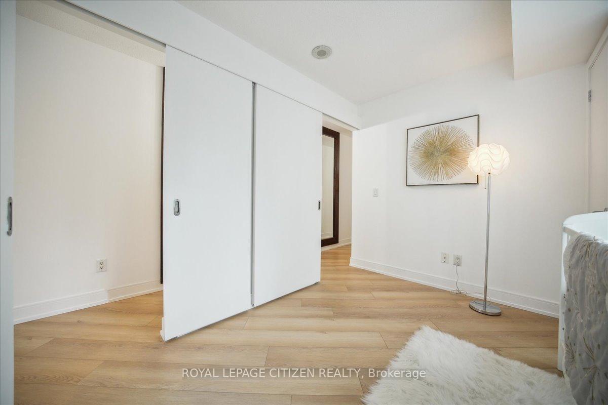 Photo 6 of Unit 1902, 208 Queens Quay W, Toronto, Waterfront Communities — HOMEH