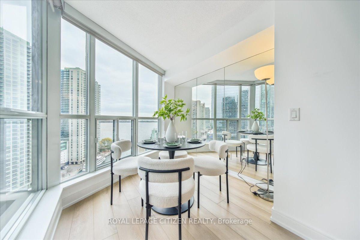 Photo 19 of Unit 1902, 208 Queens Quay W, Toronto, Waterfront Communities — HOMEH