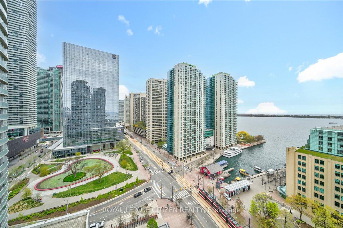 Photo 30 of Unit 1902, 208 Queens Quay W, Toronto, Waterfront Communities — HOMEH