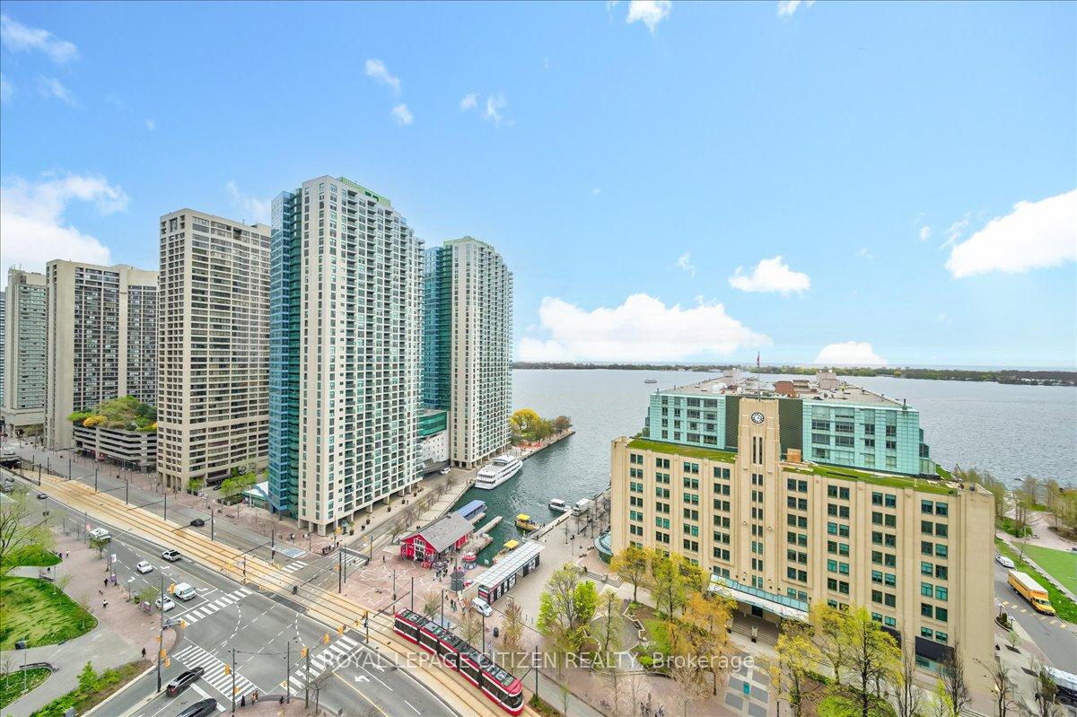 Photo 27 of Unit 1902, 208 Queens Quay W, Toronto, Waterfront Communities — HOMEH