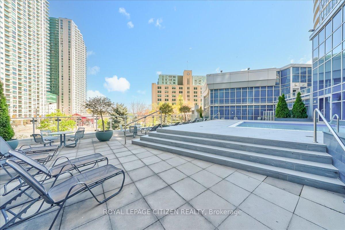Photo 37 of Unit 1902, 208 Queens Quay W, Toronto, Waterfront Communities — HOMEH