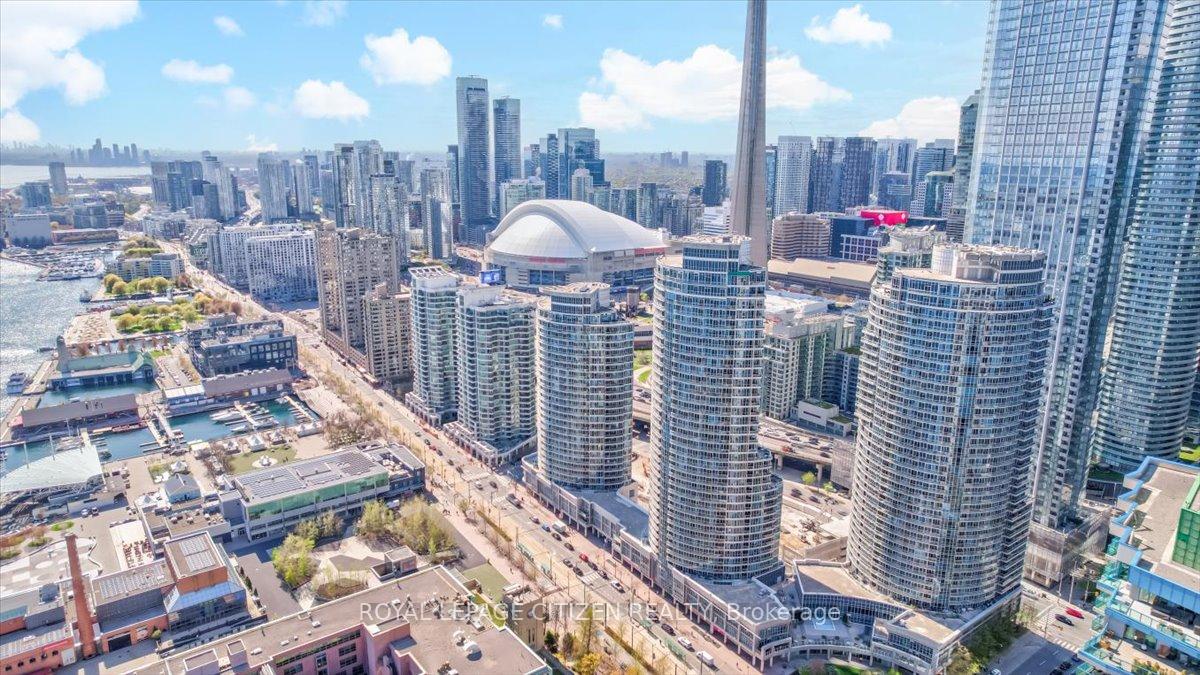 Photo 45 of Unit 1902, 208 Queens Quay W, Toronto, Waterfront Communities — HOMEH