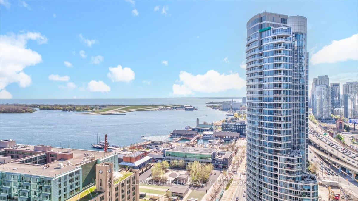 Photo 32 of Unit 1902, 208 Queens Quay W, Toronto, Waterfront Communities — HOMEH