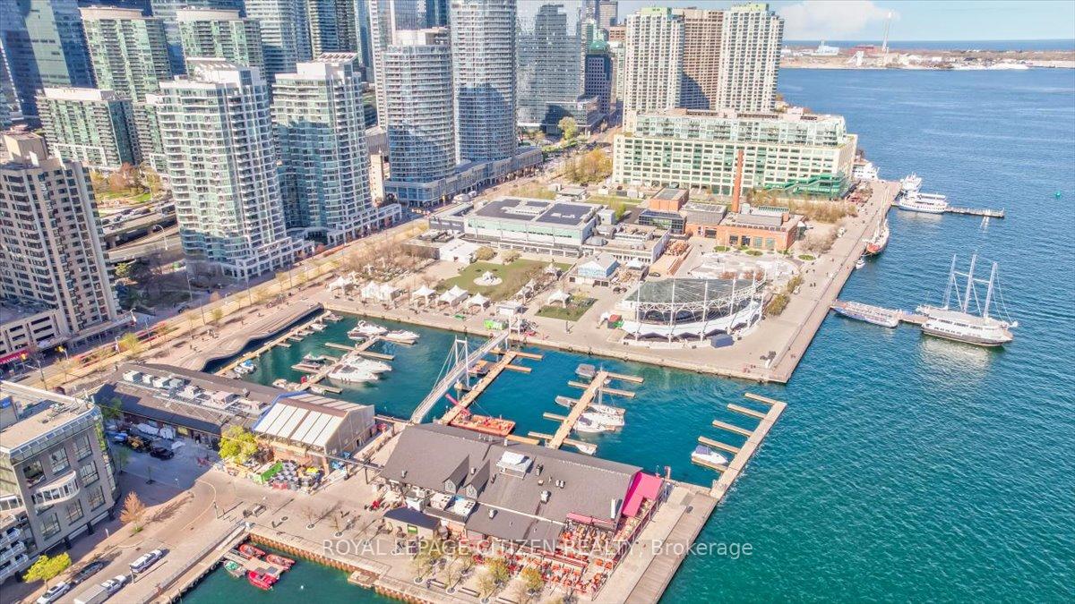 Photo 44 of Unit 1902, 208 Queens Quay W, Toronto, Waterfront Communities — HOMEH
