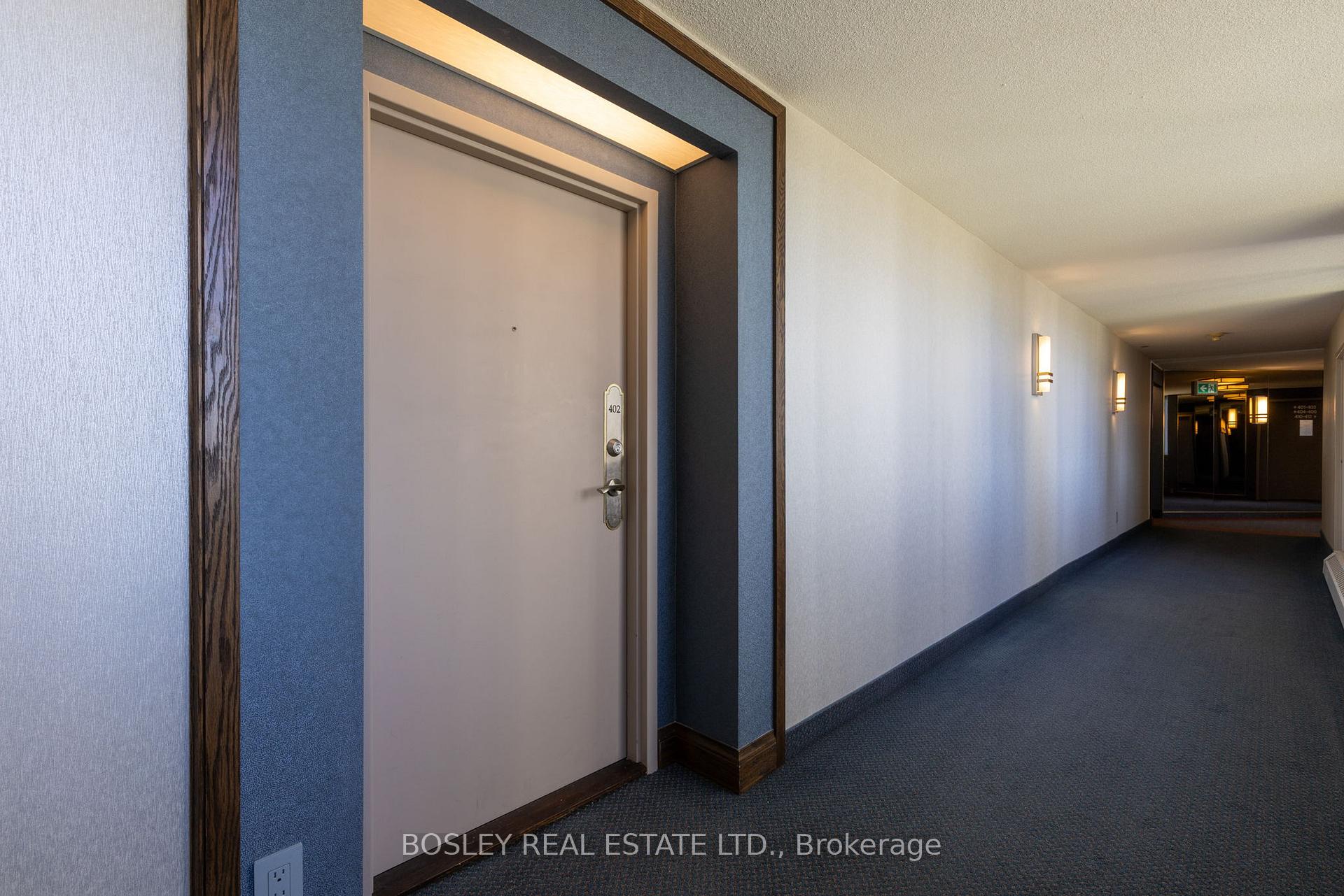 Photo 4 of Unit 402, 360 Watson Street W, Whitby, Port Whitby — HOMEH