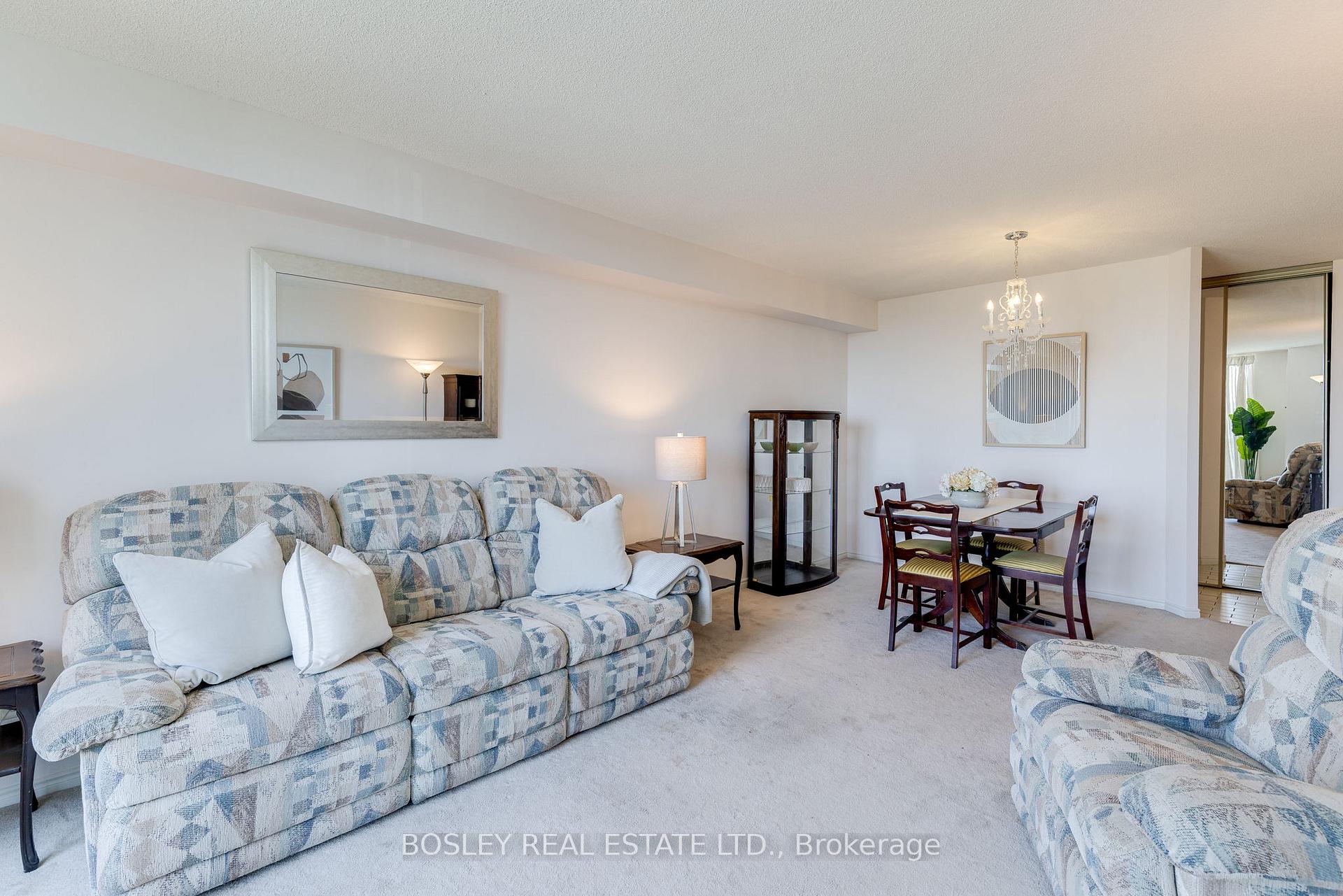 Photo 5 of Unit 402, 360 Watson Street W, Whitby, Port Whitby — HOMEH