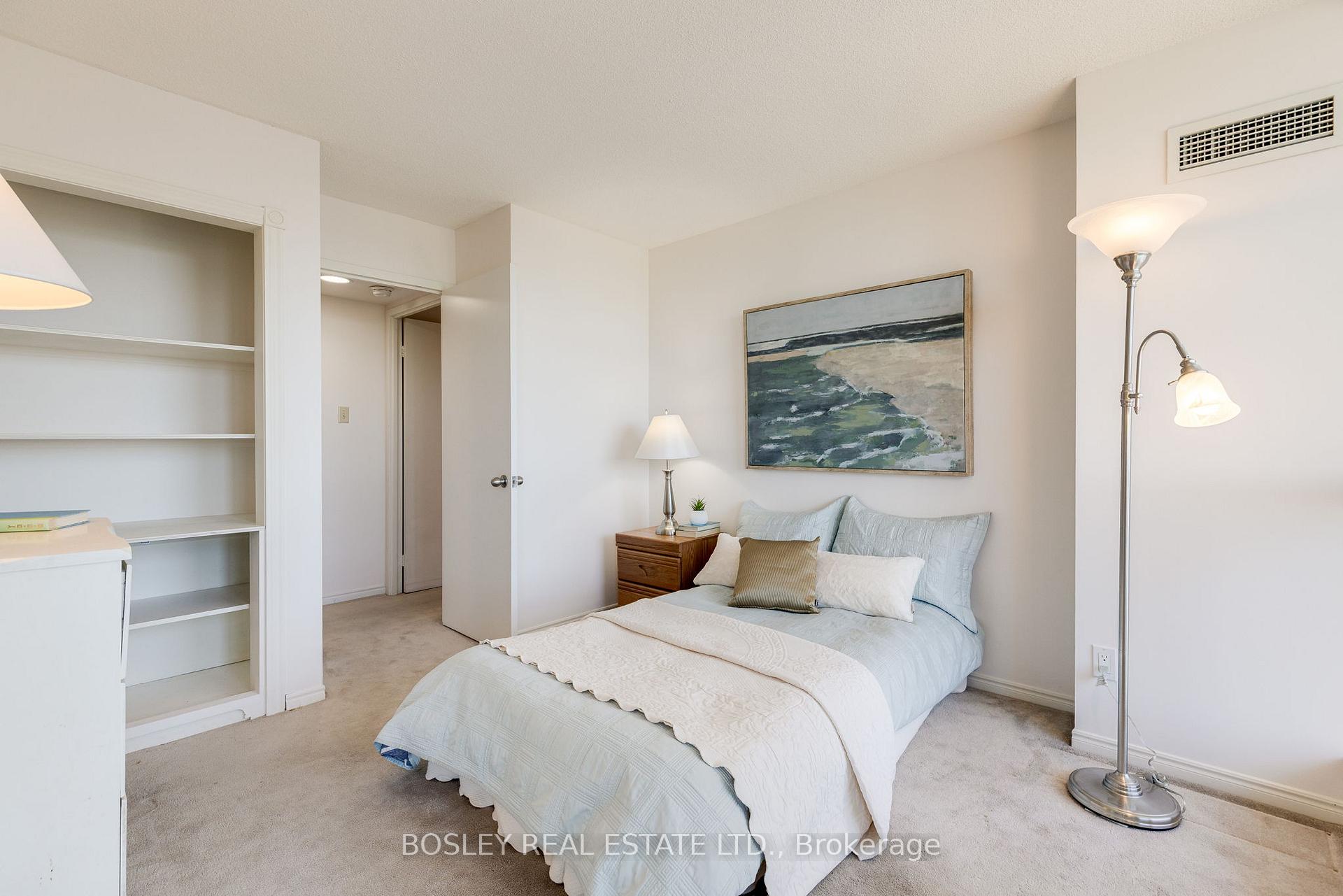 Photo 34 of Unit 402, 360 Watson Street W, Whitby, Port Whitby — HOMEH