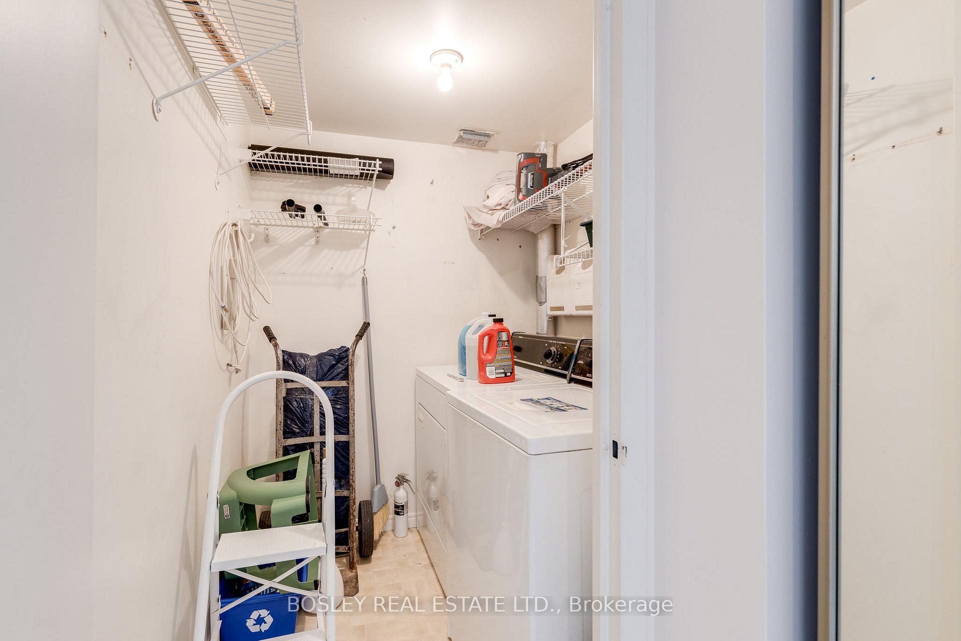 Photo 17 of Unit 402, 360 Watson Street W, Whitby, Port Whitby — HOMEH
