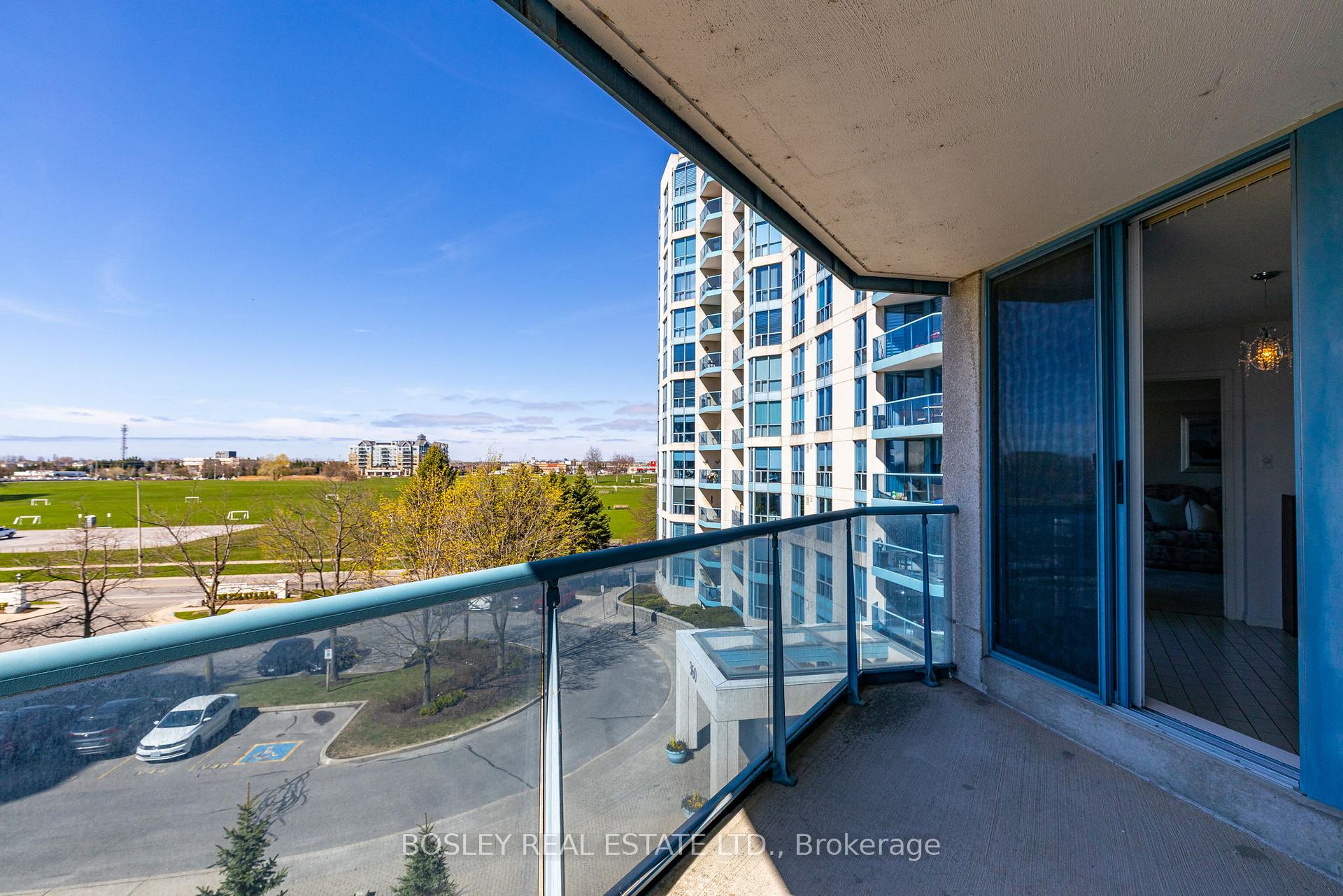 Photo 18 of Unit 402, 360 Watson Street W, Whitby, Port Whitby — HOMEH