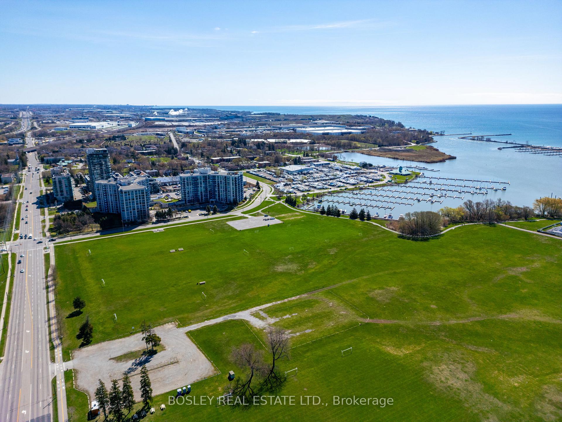 Photo 29 of Unit 402, 360 Watson Street W, Whitby, Port Whitby — HOMEH