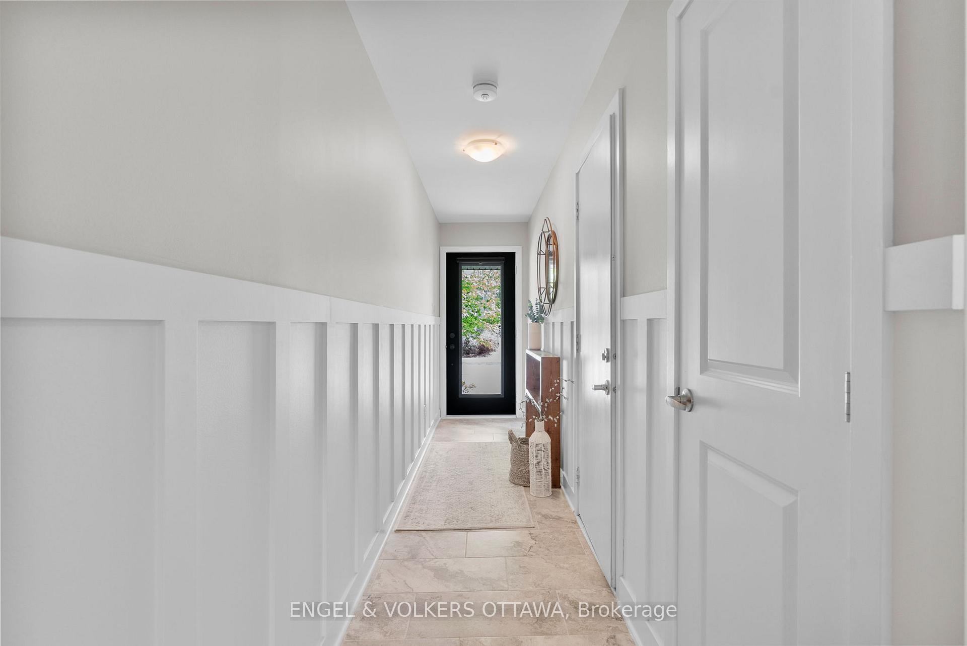 Photo 3 of 602 Terravita Private, Ottawa, Windsor Park Village — HOMEH