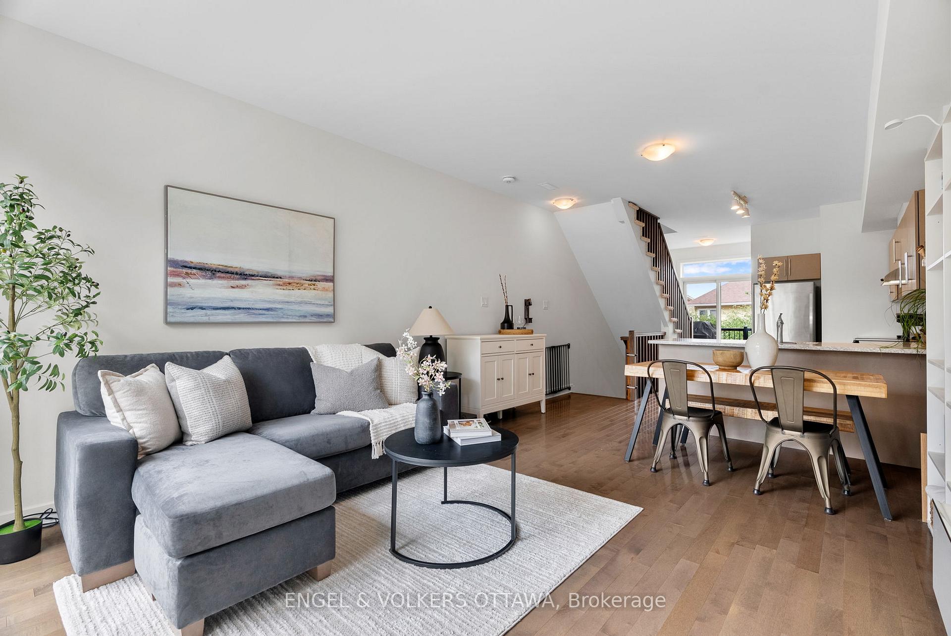 Photo 9 of 602 Terravita Private, Ottawa, Windsor Park Village — HOMEH