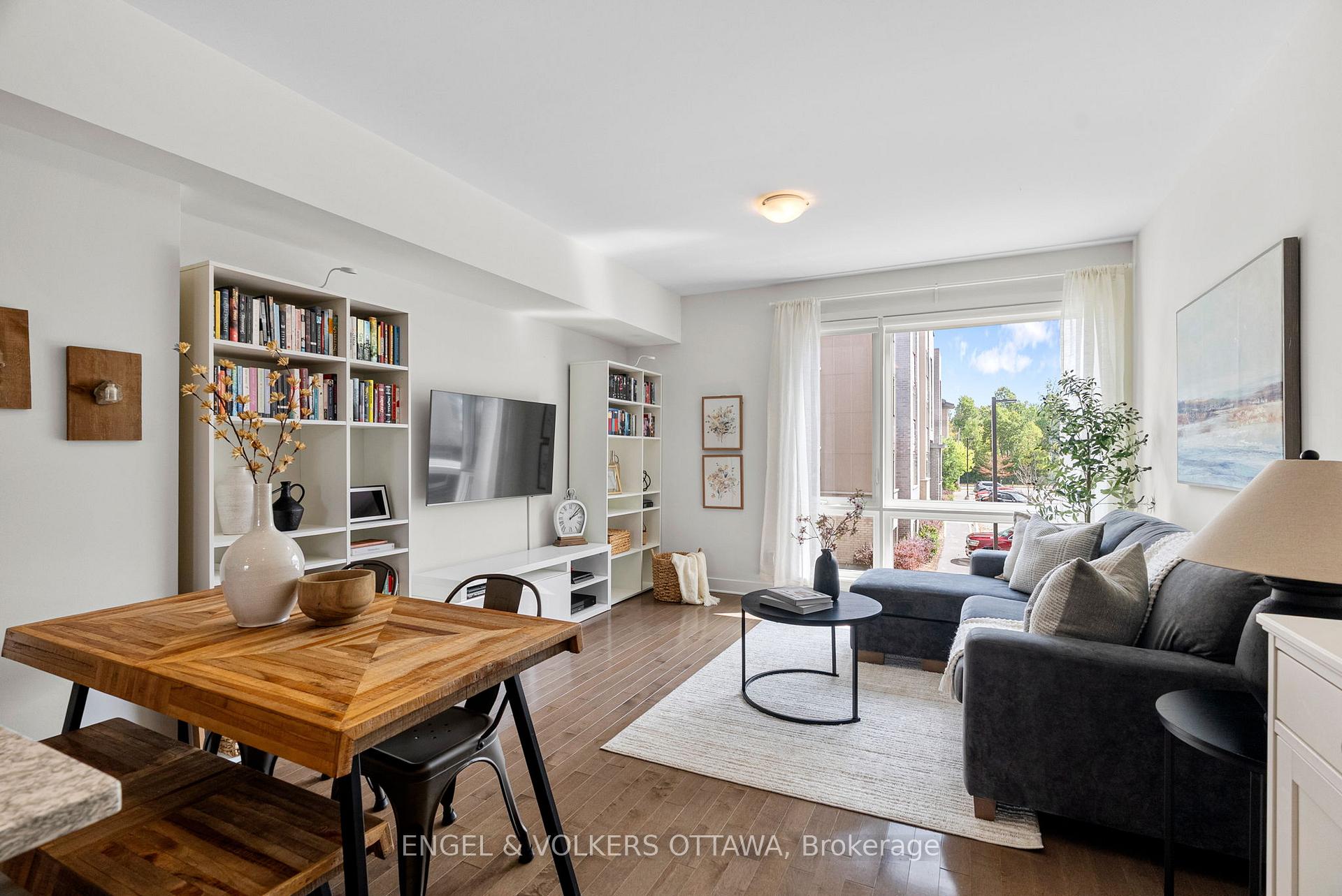 Photo 20 of 602 Terravita Private, Ottawa, Windsor Park Village — HOMEH