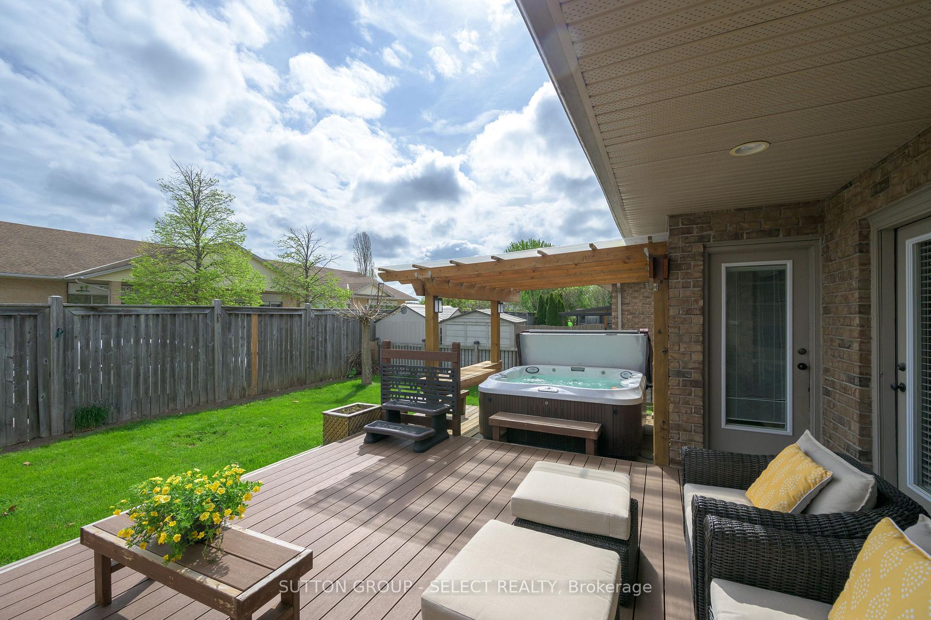Photo 3 of Unit 3, 200 Enterprise Drive, Middlesex Centre, Kilworth — HOMEH