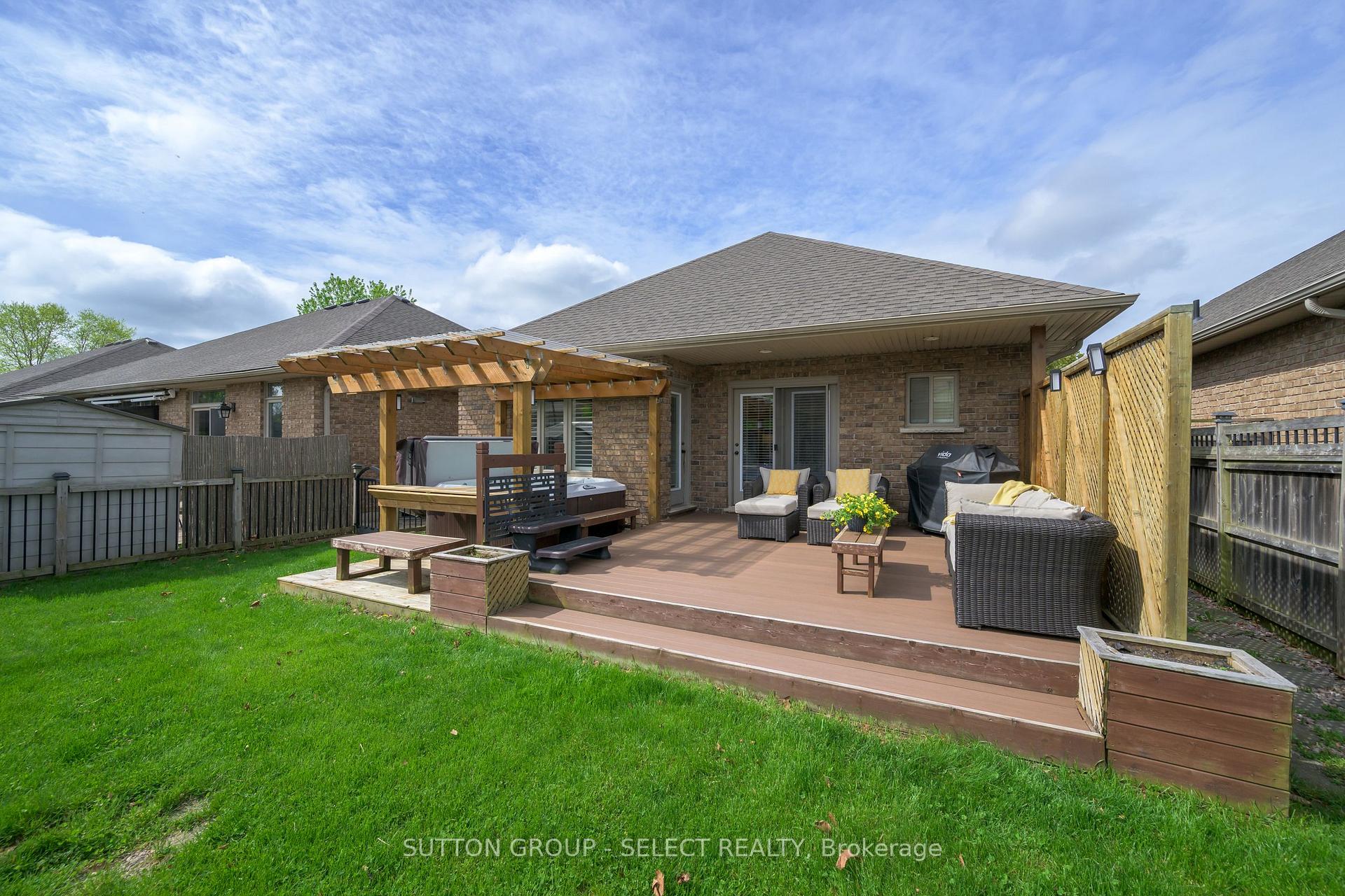 Photo 10 of Unit 3, 200 Enterprise Drive, Middlesex Centre, Kilworth — HOMEH