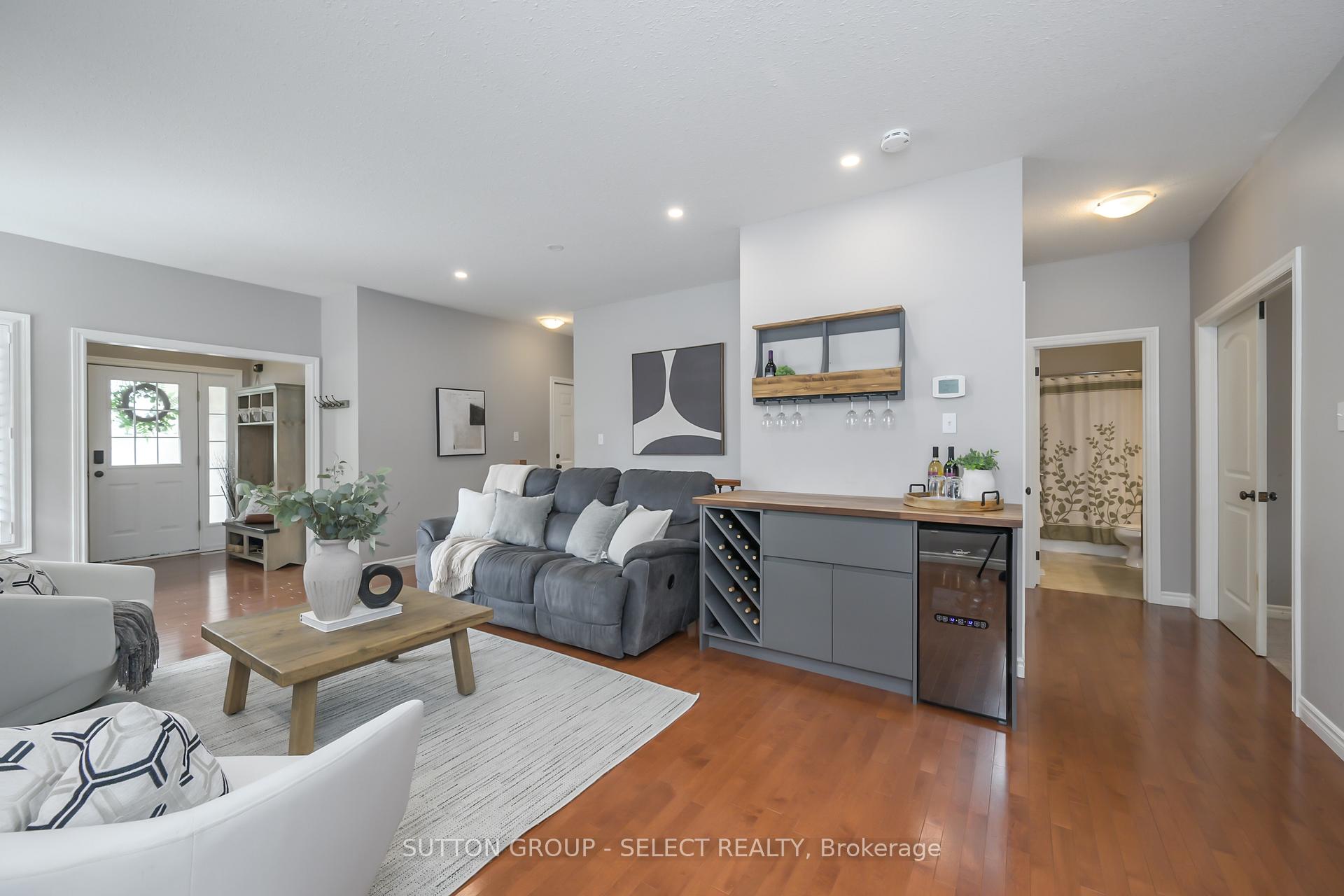 Photo 4 of Unit 3, 200 Enterprise Drive, Middlesex Centre, Kilworth — HOMEH