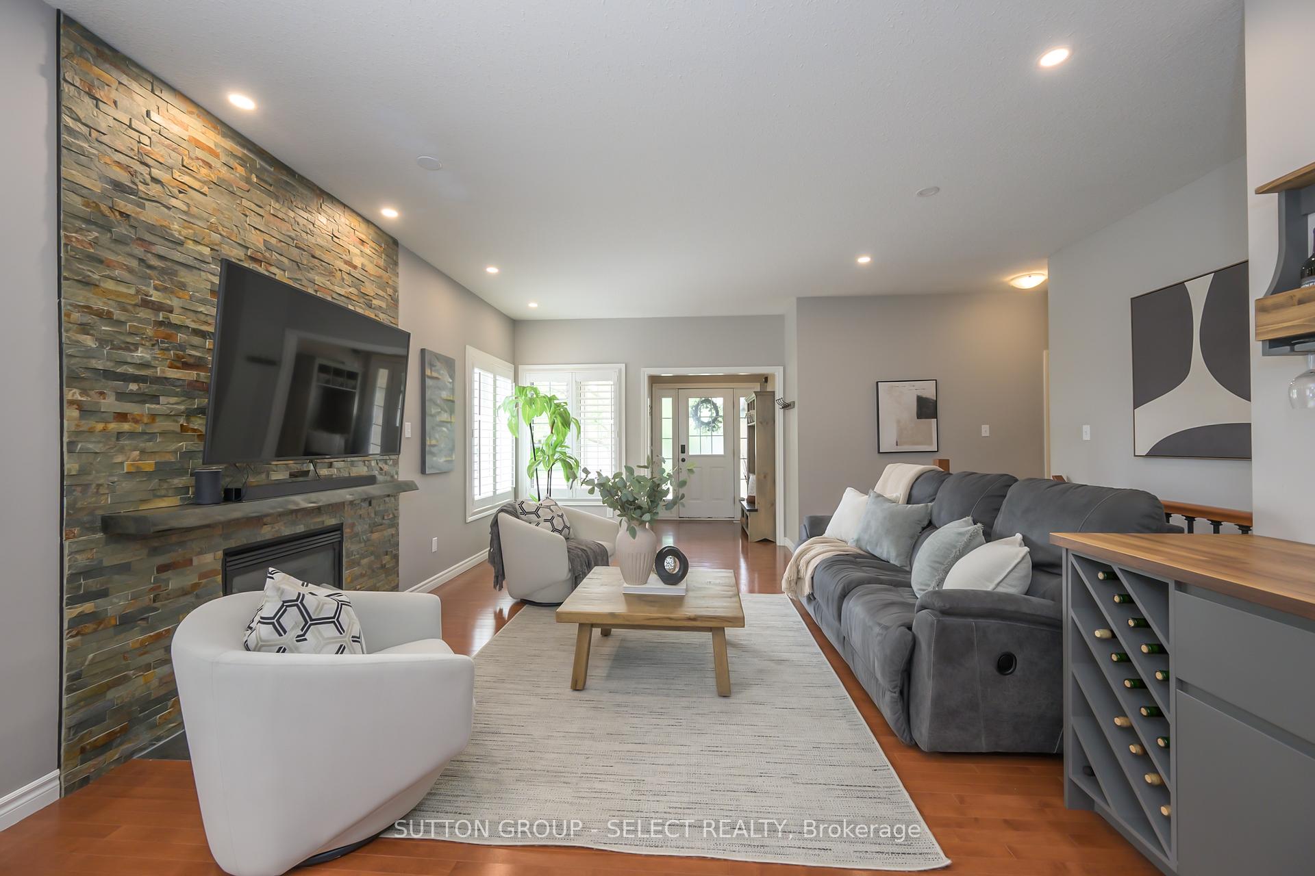 Photo 11 of Unit 3, 200 Enterprise Drive, Middlesex Centre, Kilworth — HOMEH
