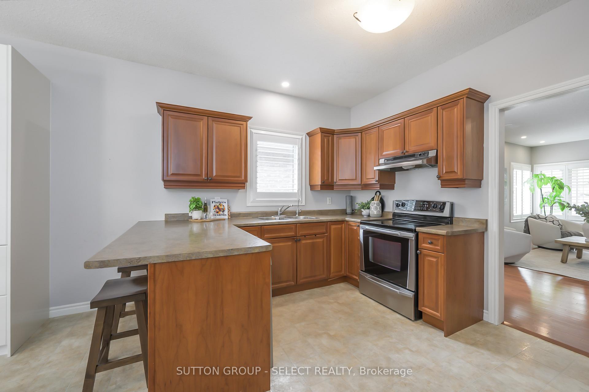 Photo 5 of Unit 3, 200 Enterprise Drive, Middlesex Centre, Kilworth — HOMEH