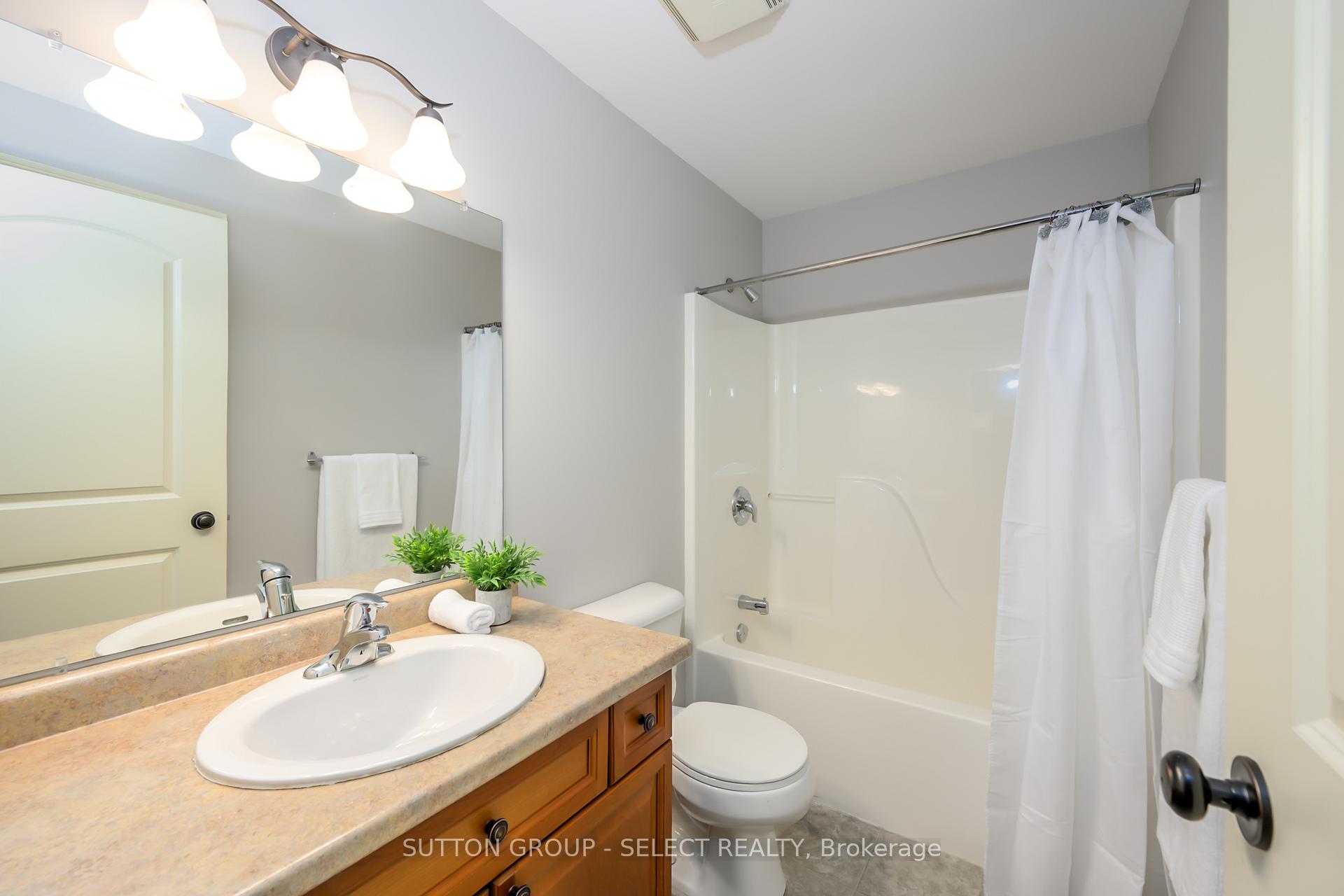 Photo 34 of Unit 3, 200 Enterprise Drive, Middlesex Centre, Kilworth — HOMEH