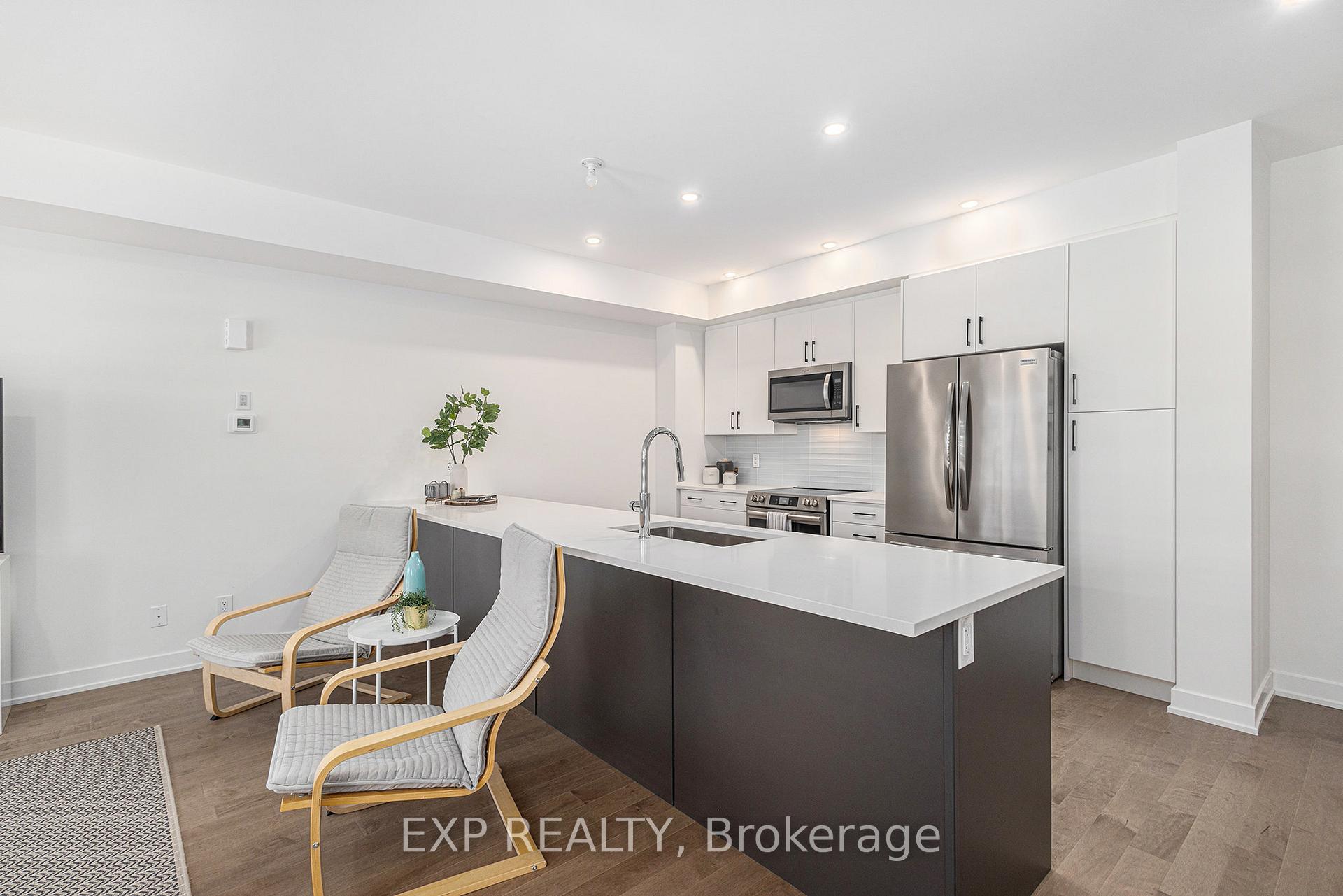Photo 10 of 562 Tahoe Heights, Ottawa, Leitrim — HOMEH